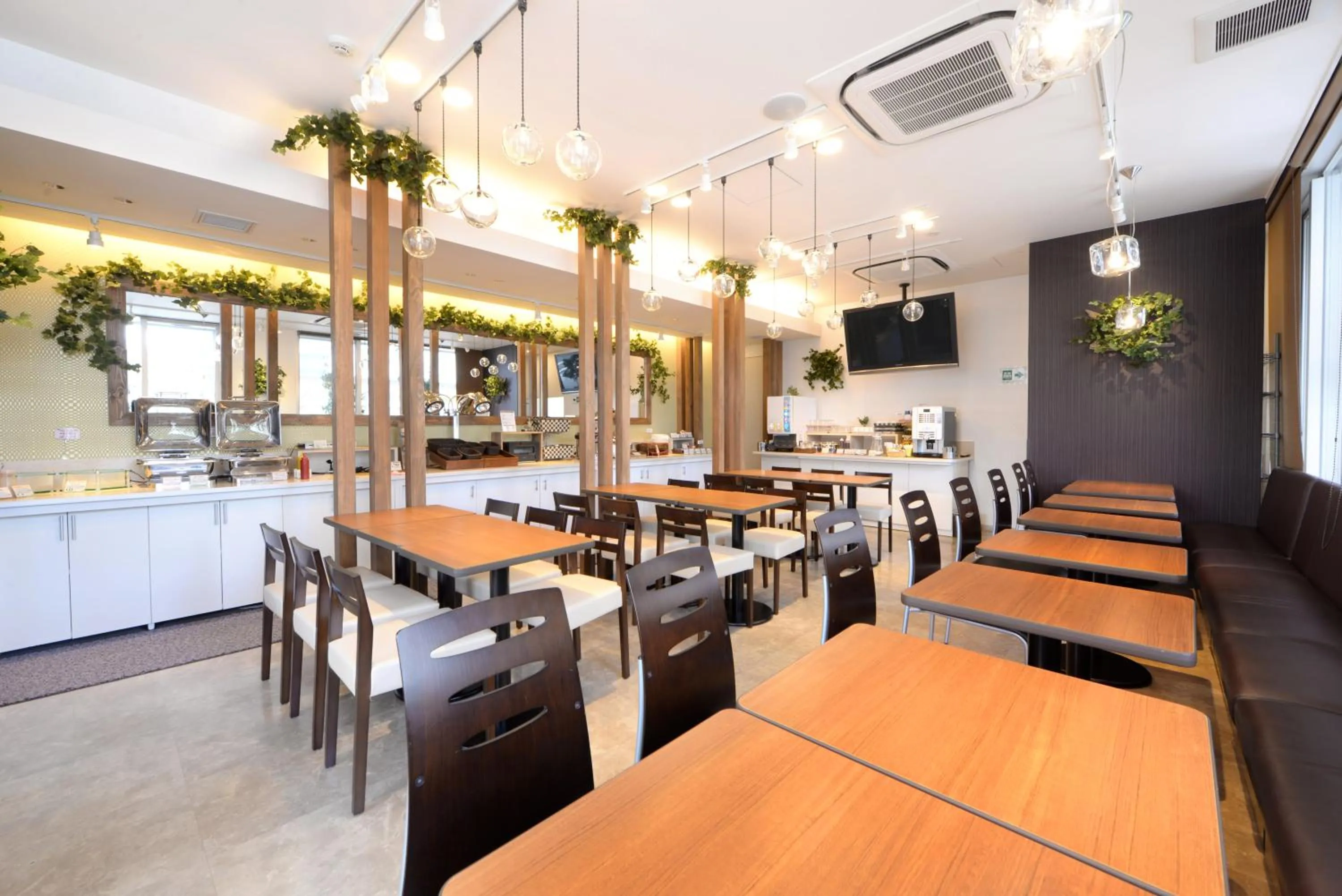 Lounge or bar in Vessel Inn Hiroshima Station