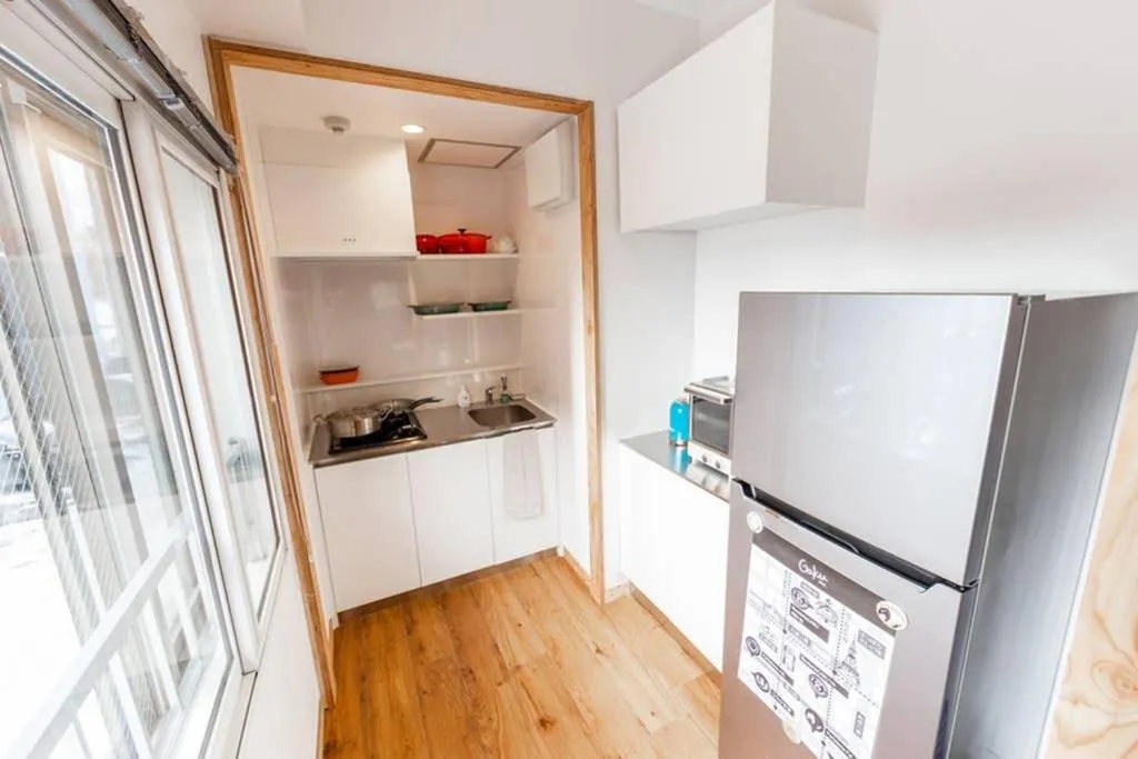 Kitchen or kitchenette in THE EAST AVENUE