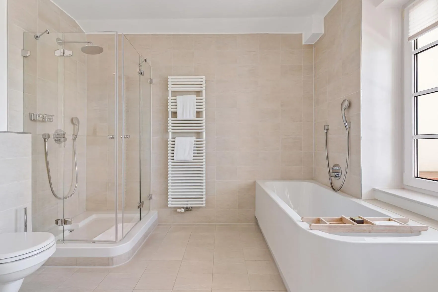 Bathroom in Strandhotel Glücksburg