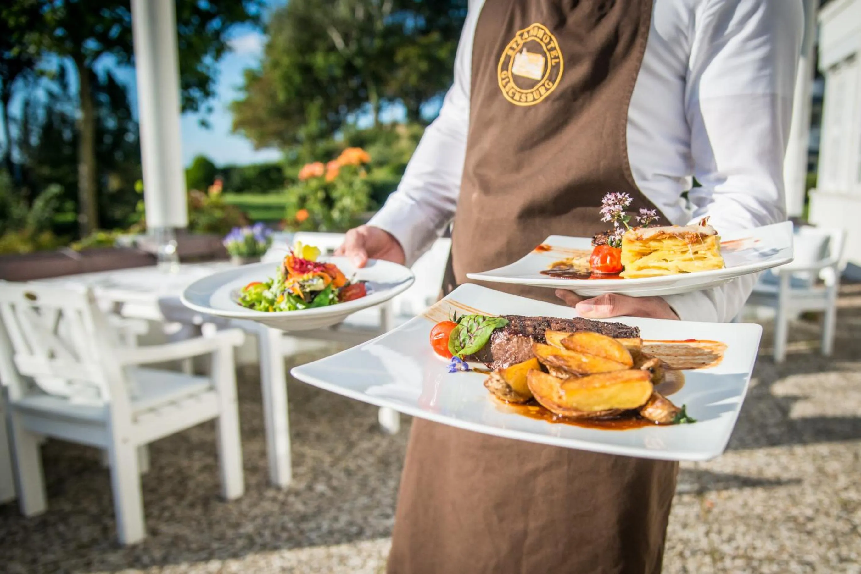 Restaurant/places to eat in Strandhotel Glücksburg