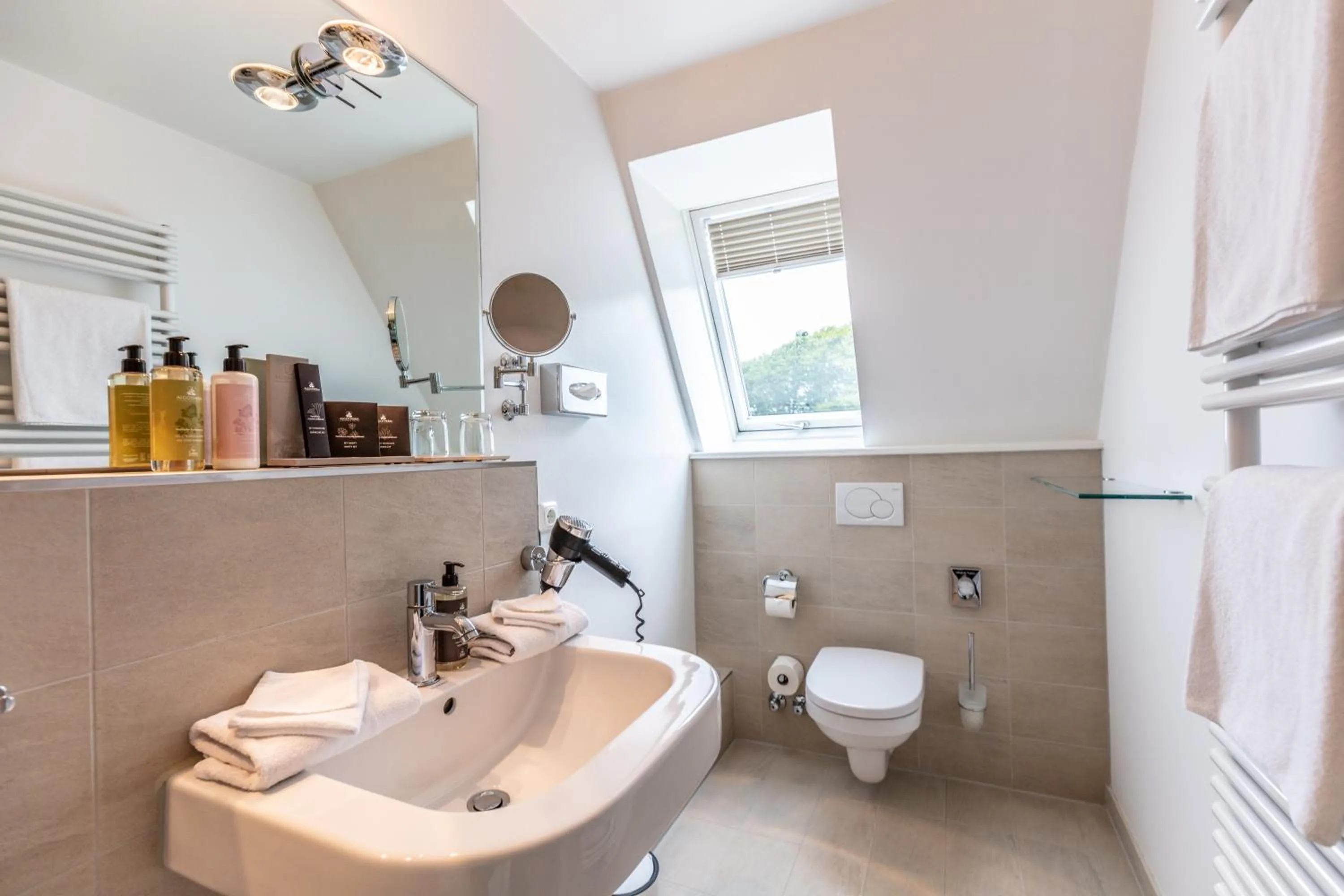 Bathroom in Strandhotel Glücksburg