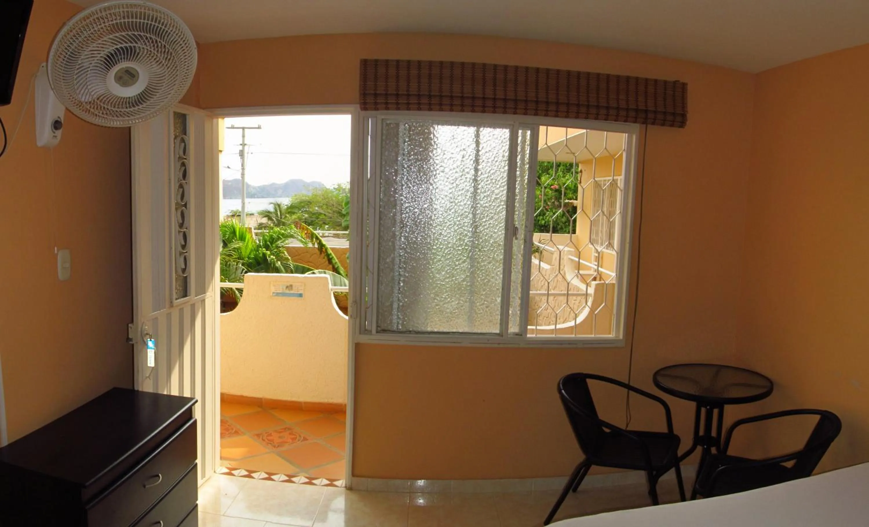 Photo of the whole room in Casa D'mer Taganga