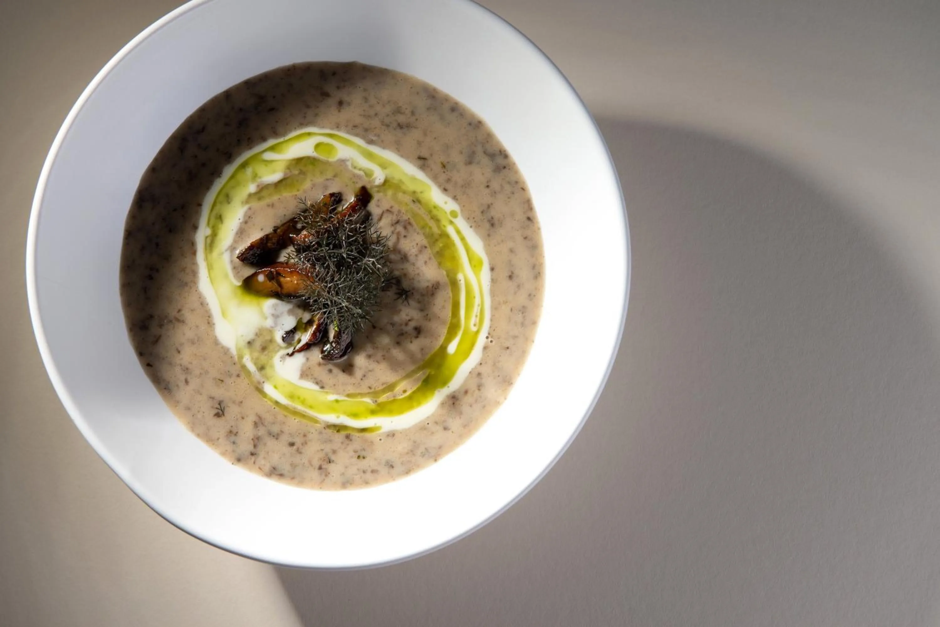 Restaurant/places to eat in Kimpton - Pittman Hotel by IHG