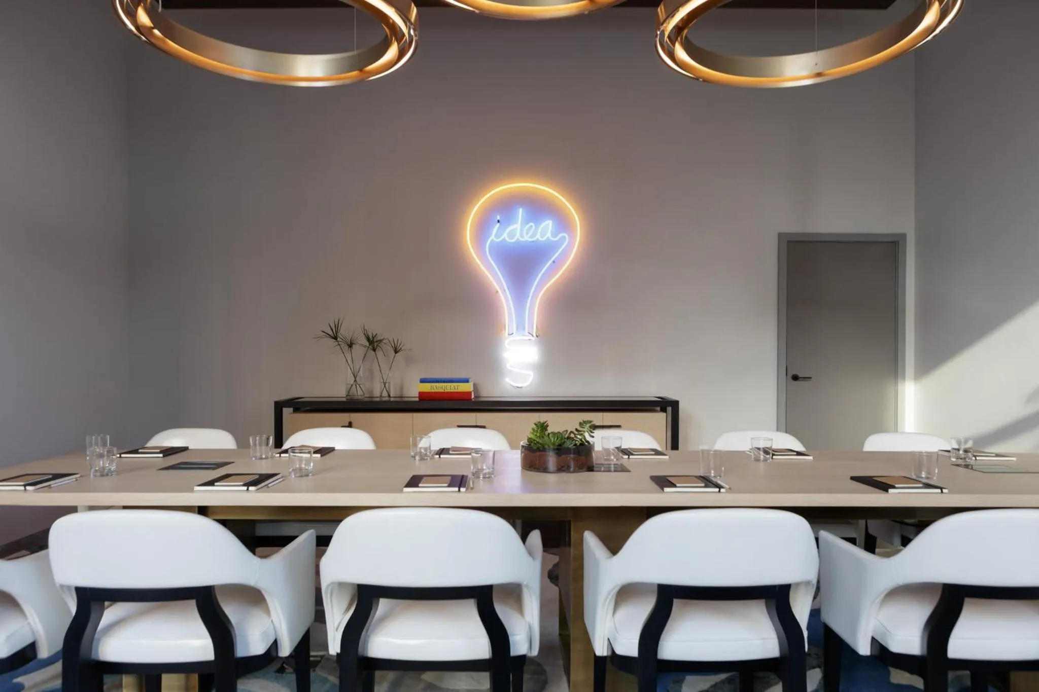 Meeting/conference room in Kimpton - Pittman Hotel by IHG