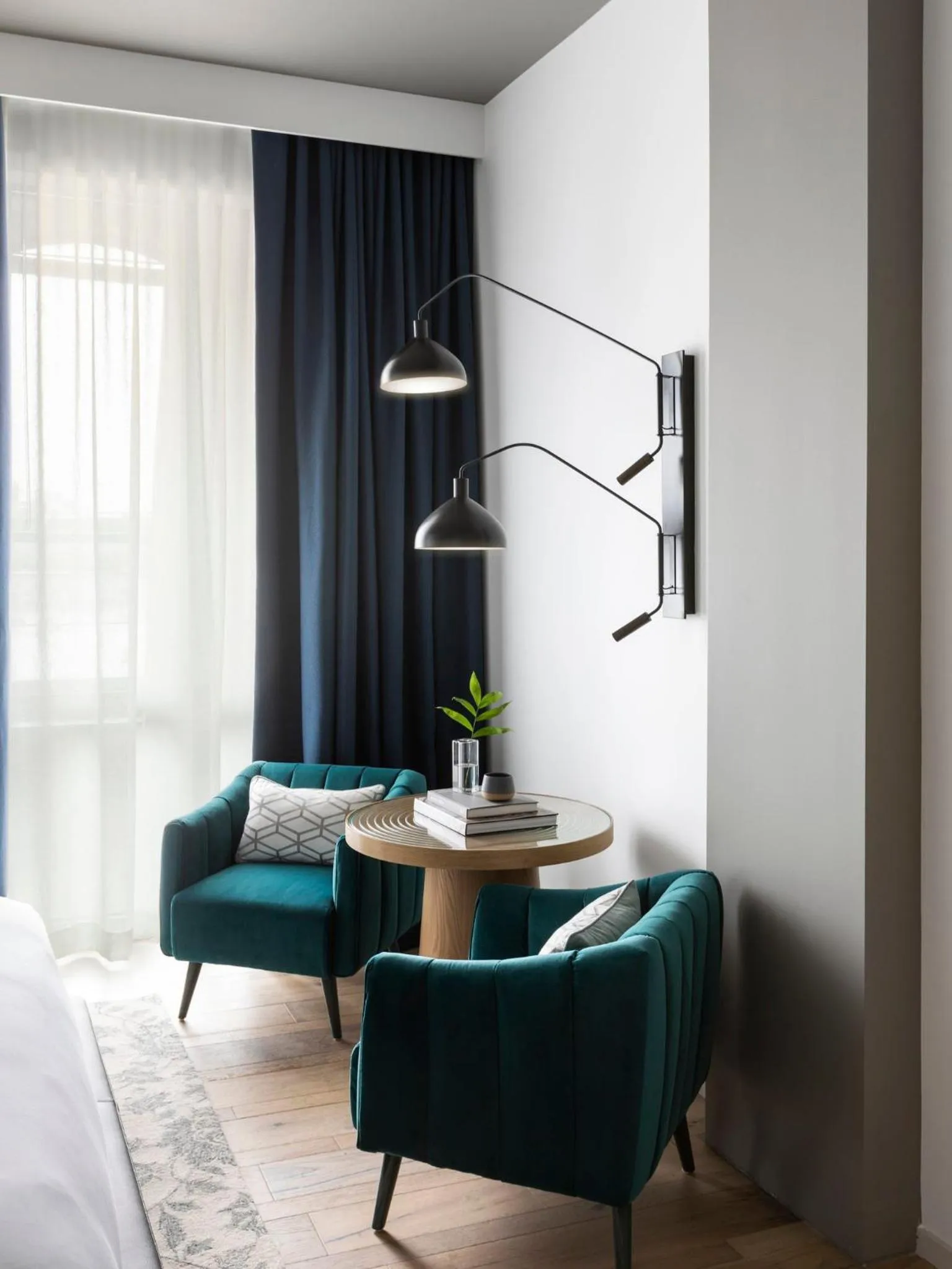 Photo of the whole room, Bed in Kimpton - Pittman Hotel by IHG