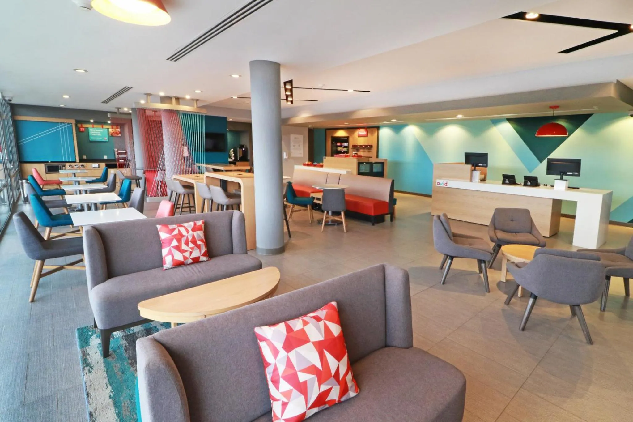 Property building in avid hotel - Fresnillo by IHG