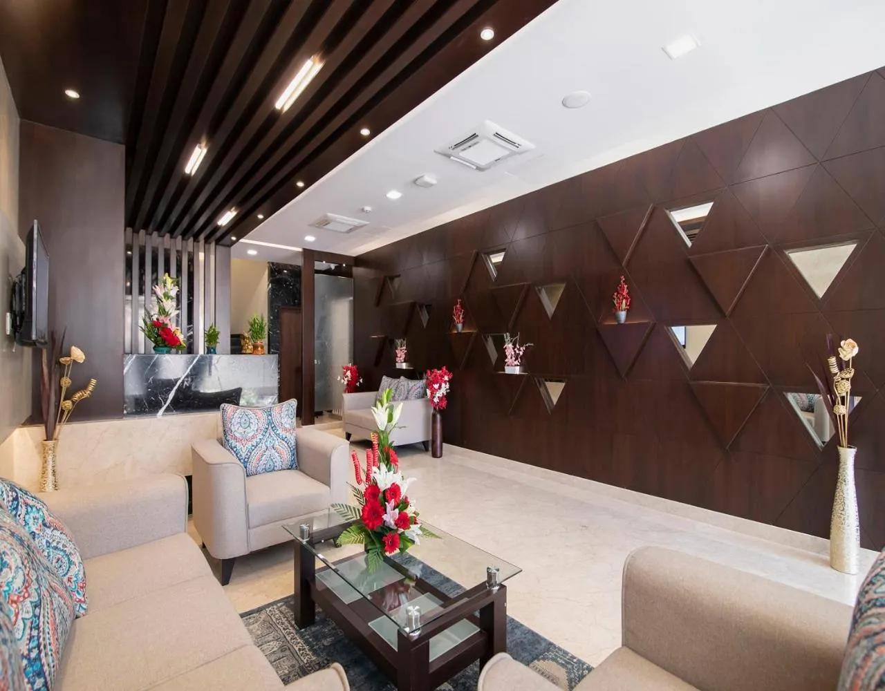 Lobby or reception in Mojatel By Icon