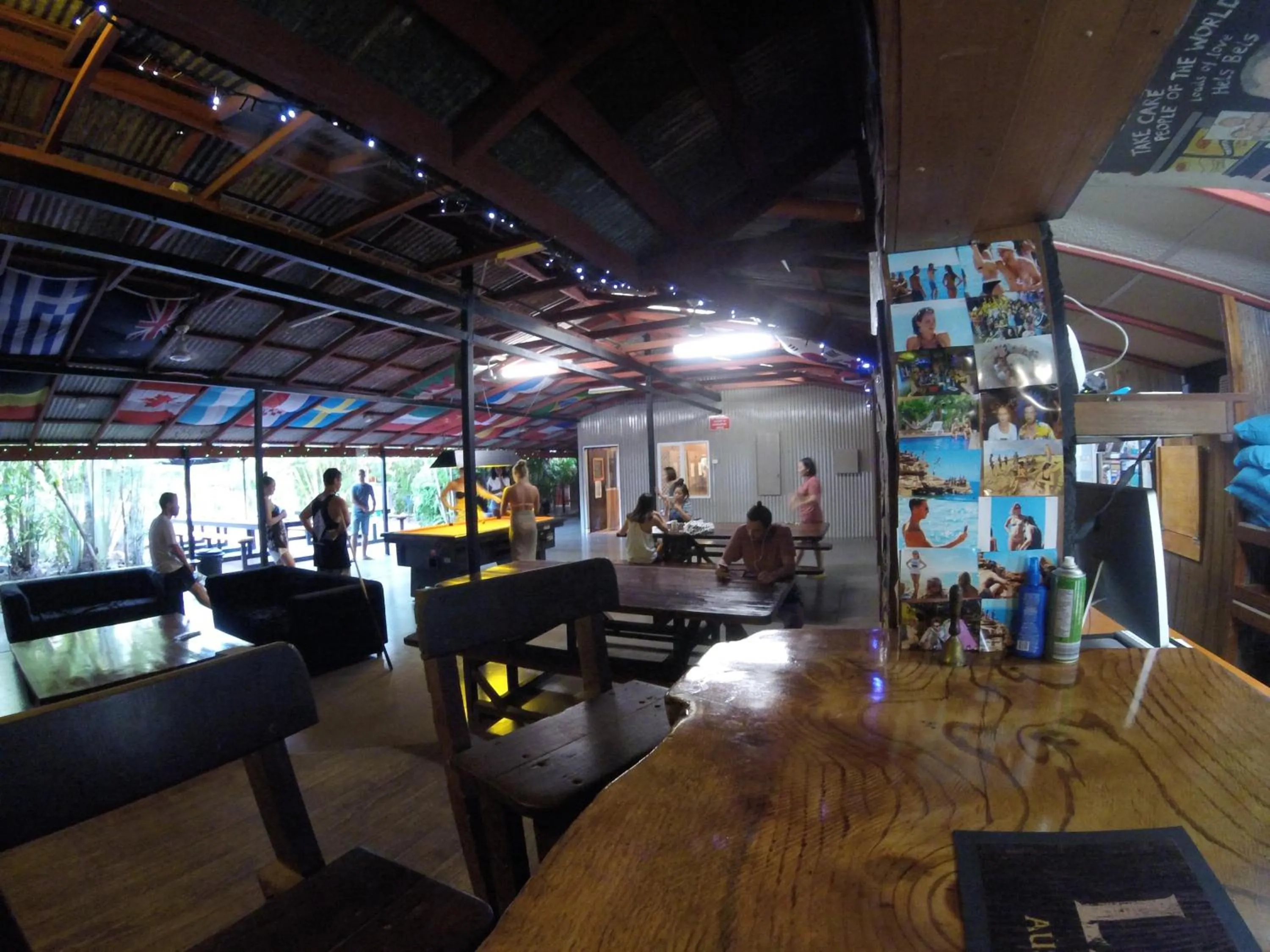 Dining area in Cable Beach Backpackers