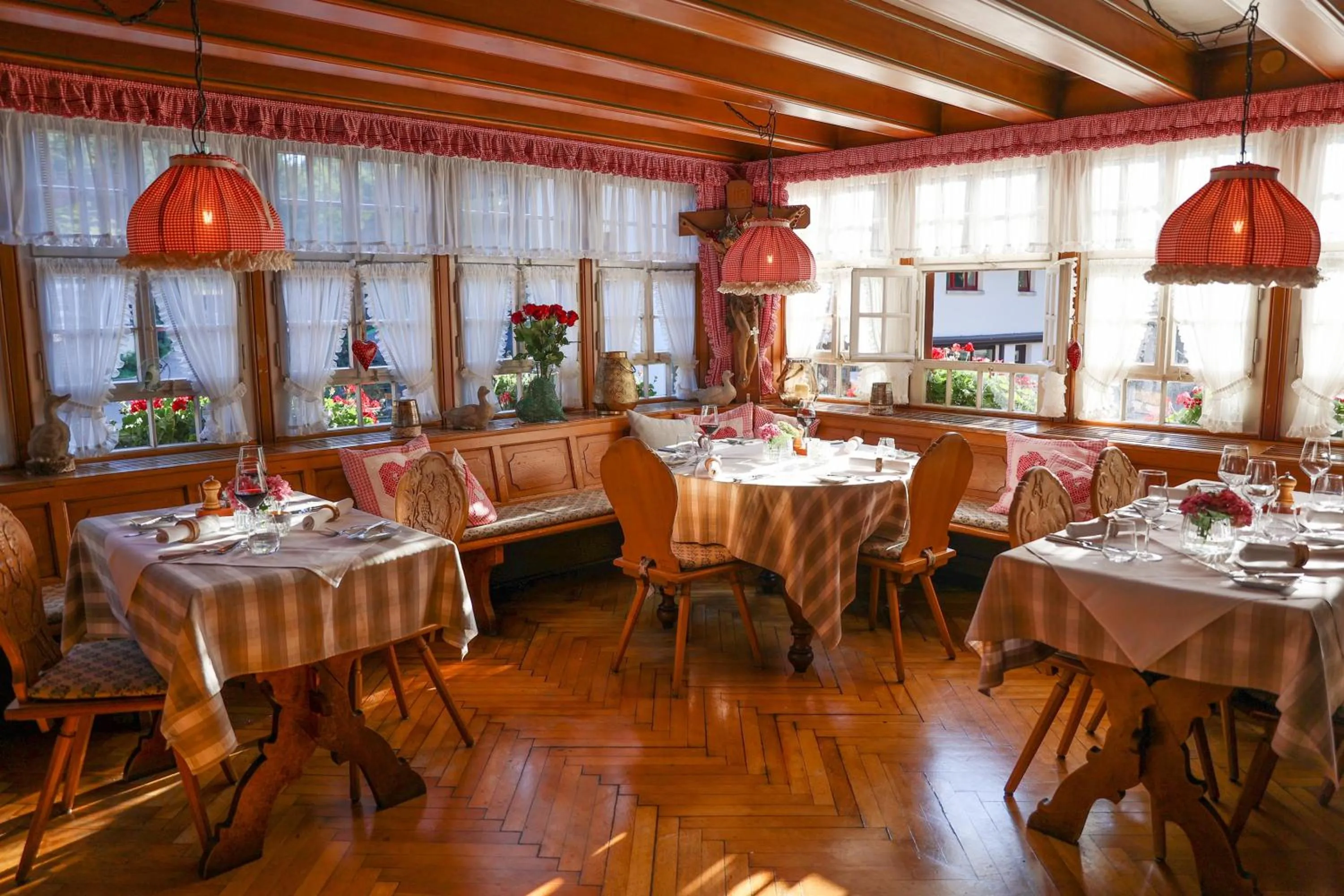 Restaurant/places to eat in Hotel-Gasthaus Goldener Engel