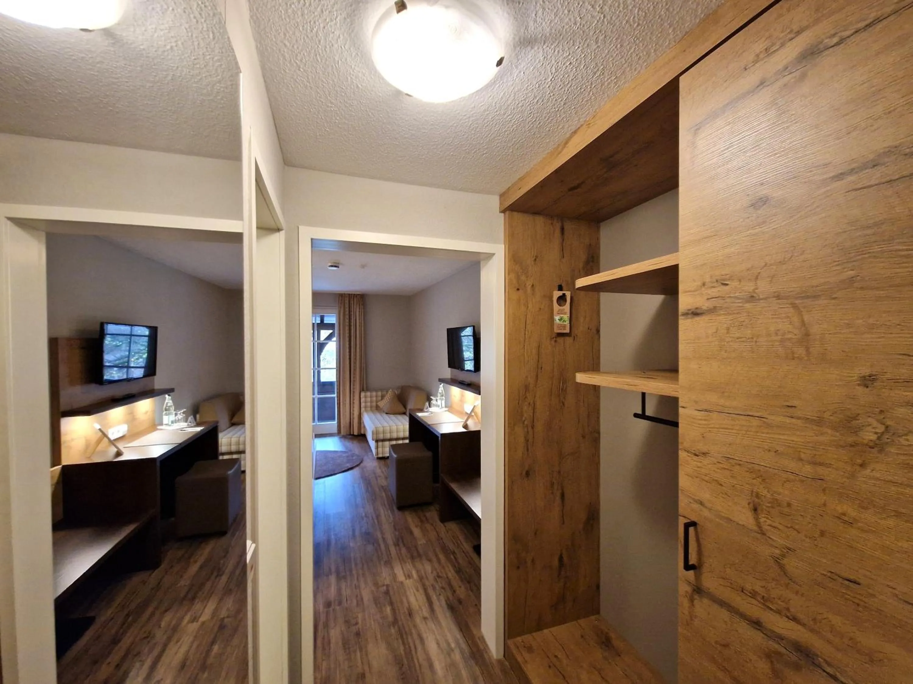 wardrobe in Hotel-Gasthaus Goldener Engel