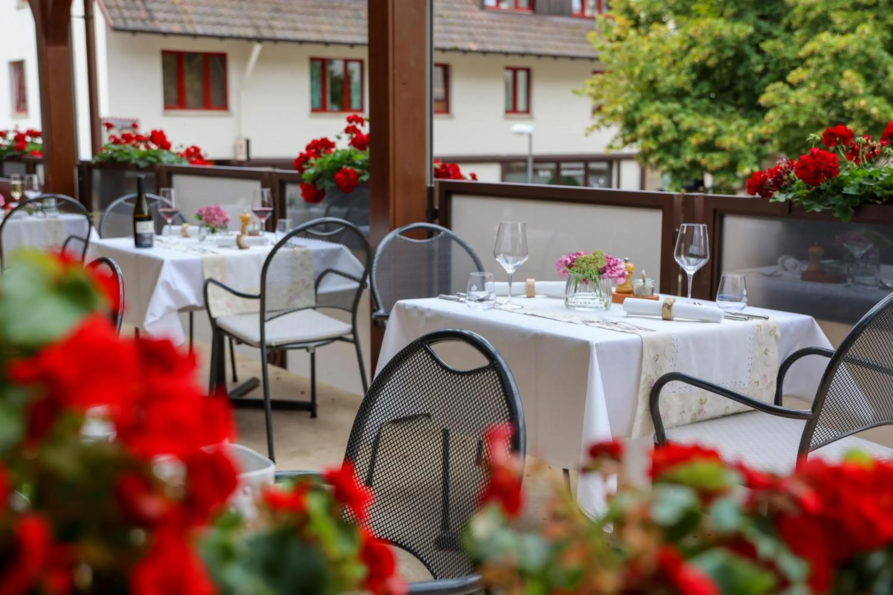Restaurant/places to eat in Hotel-Gasthaus Goldener Engel