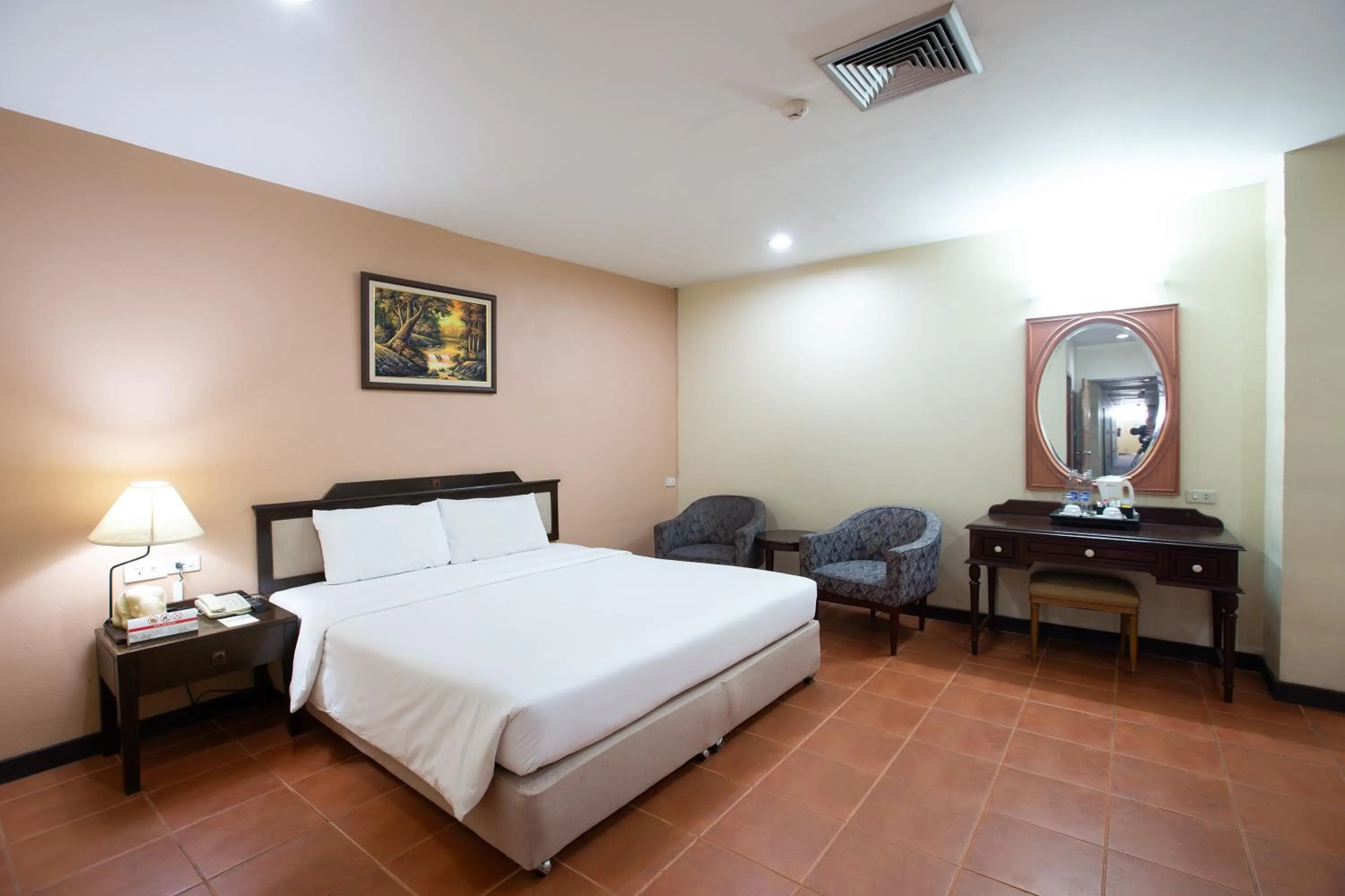 Bed in Night Bazaar Place