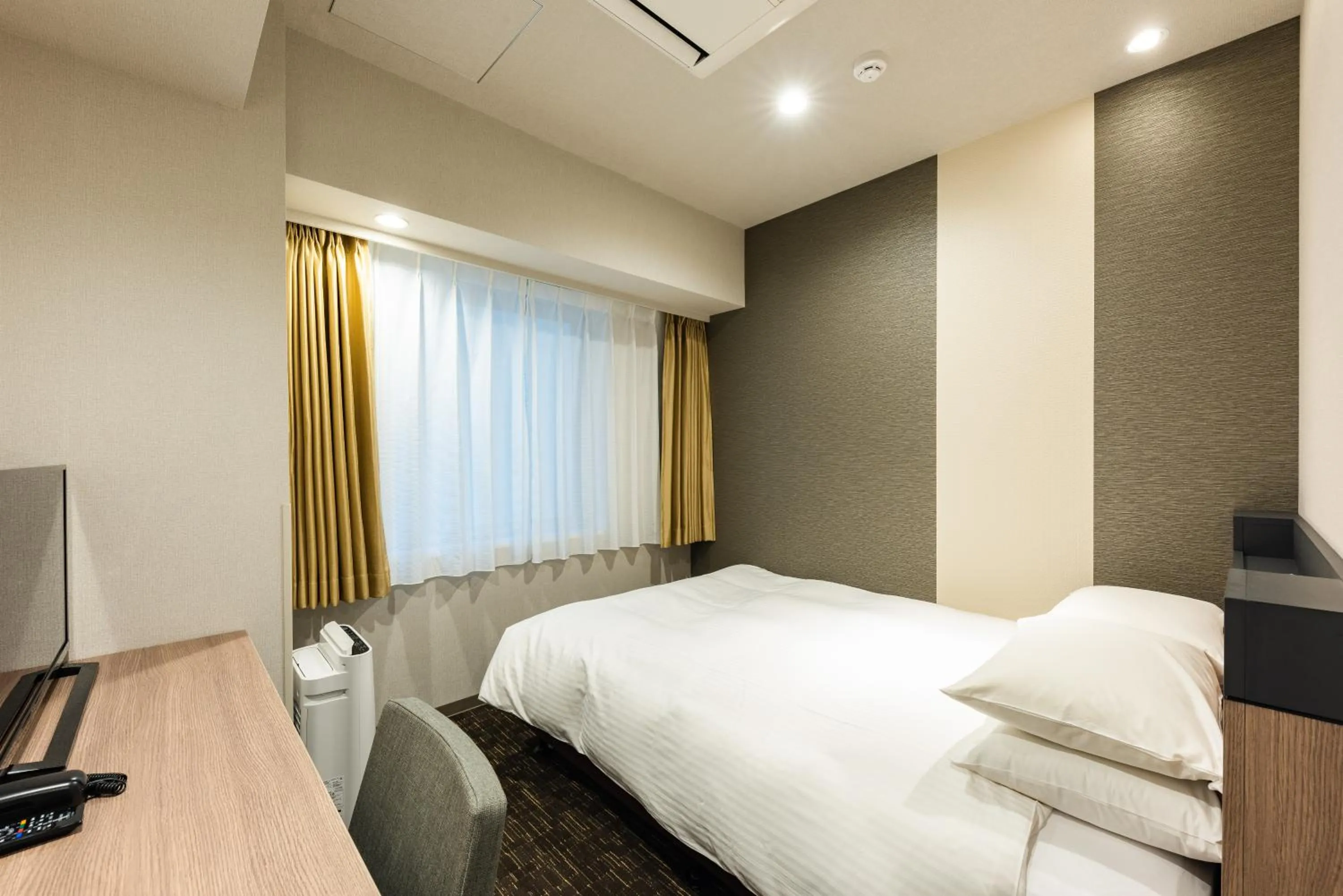 Photo of the whole room, Bed in Hotel Kazusaya