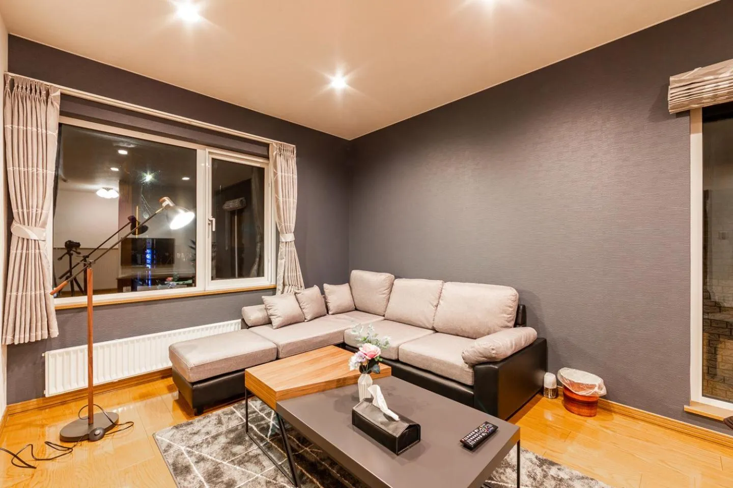 Living room in THE WORLDWIDE HOUSE