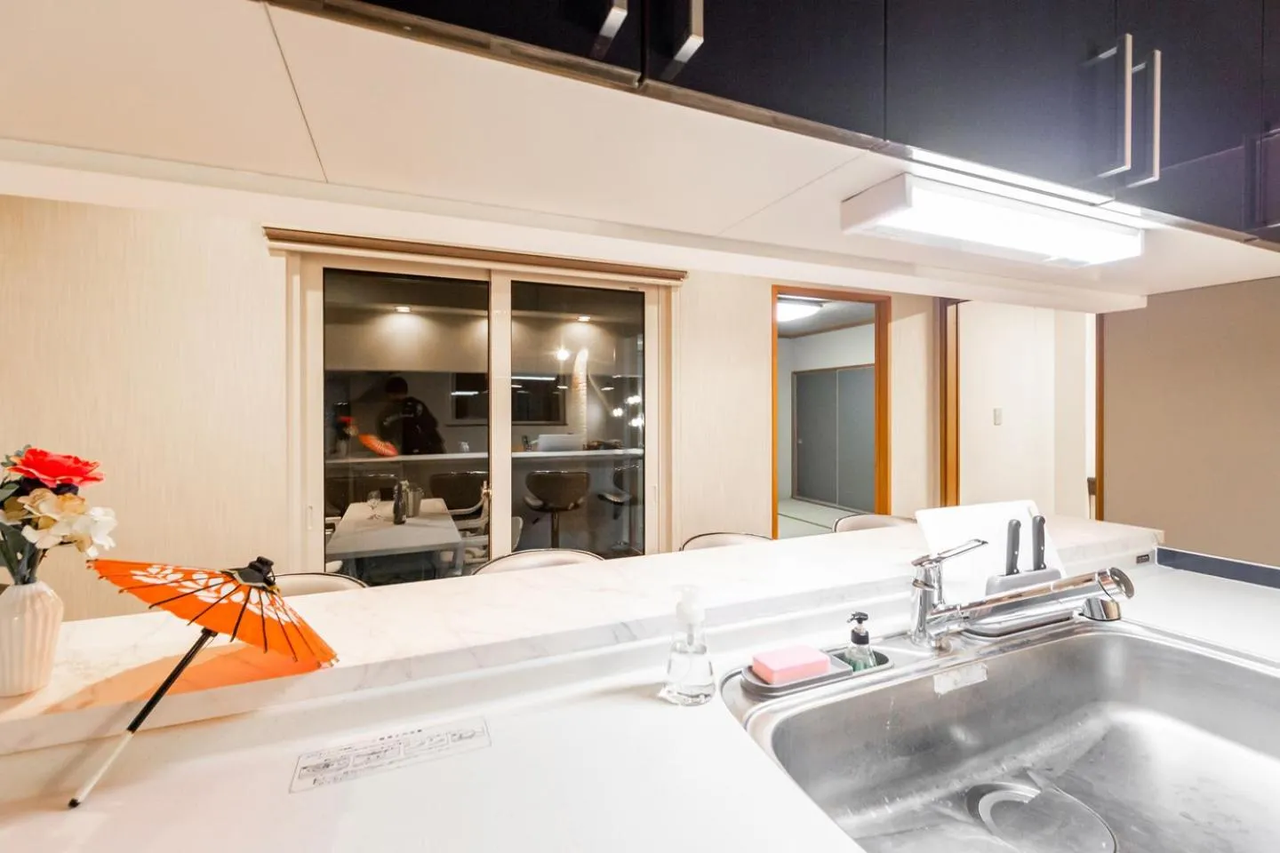 kitchen in THE WORLDWIDE HOUSE