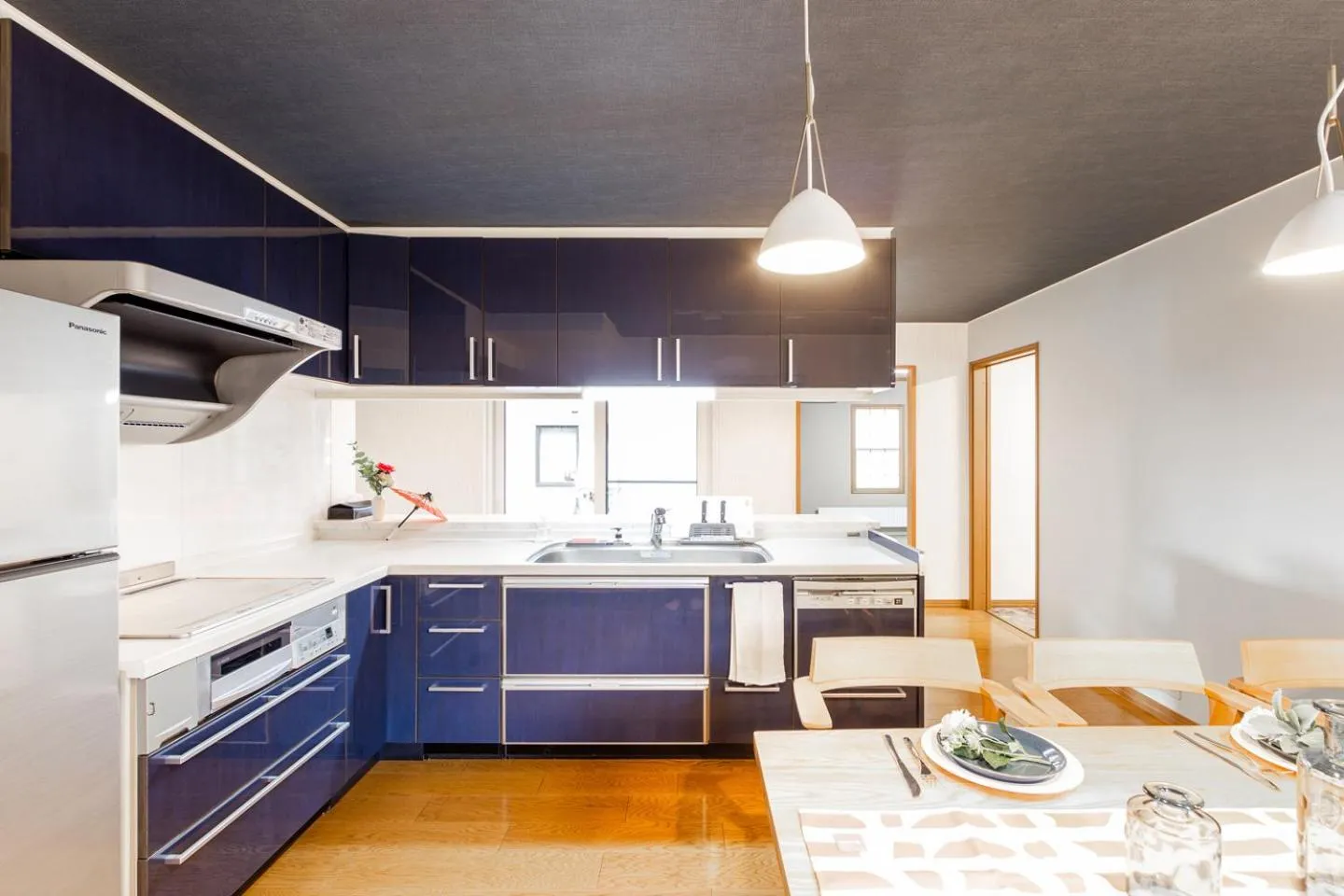 kitchen in THE WORLDWIDE HOUSE