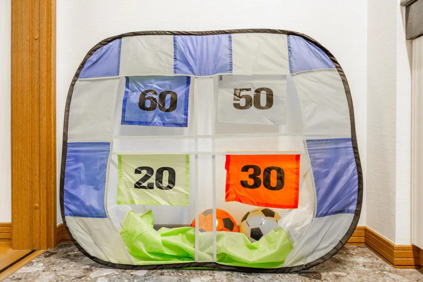 children in THE WORLDWIDE HOUSE