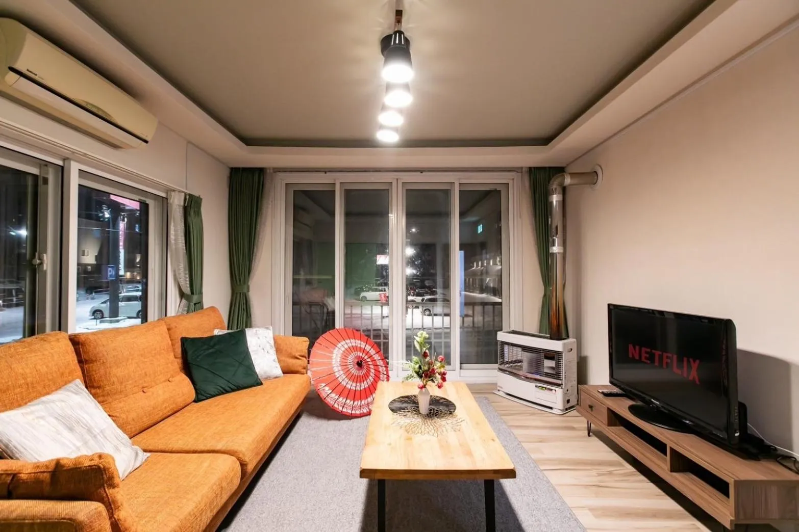 TV and multimedia in THE SUNLIGHT