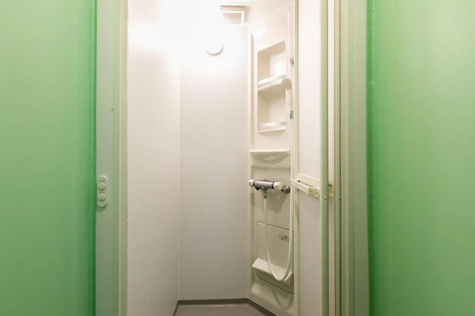 Shower in THE SUNLIGHT