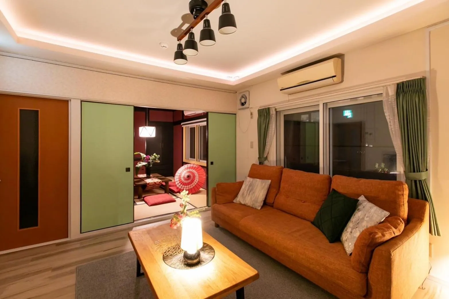 Living room in THE SUNLIGHT