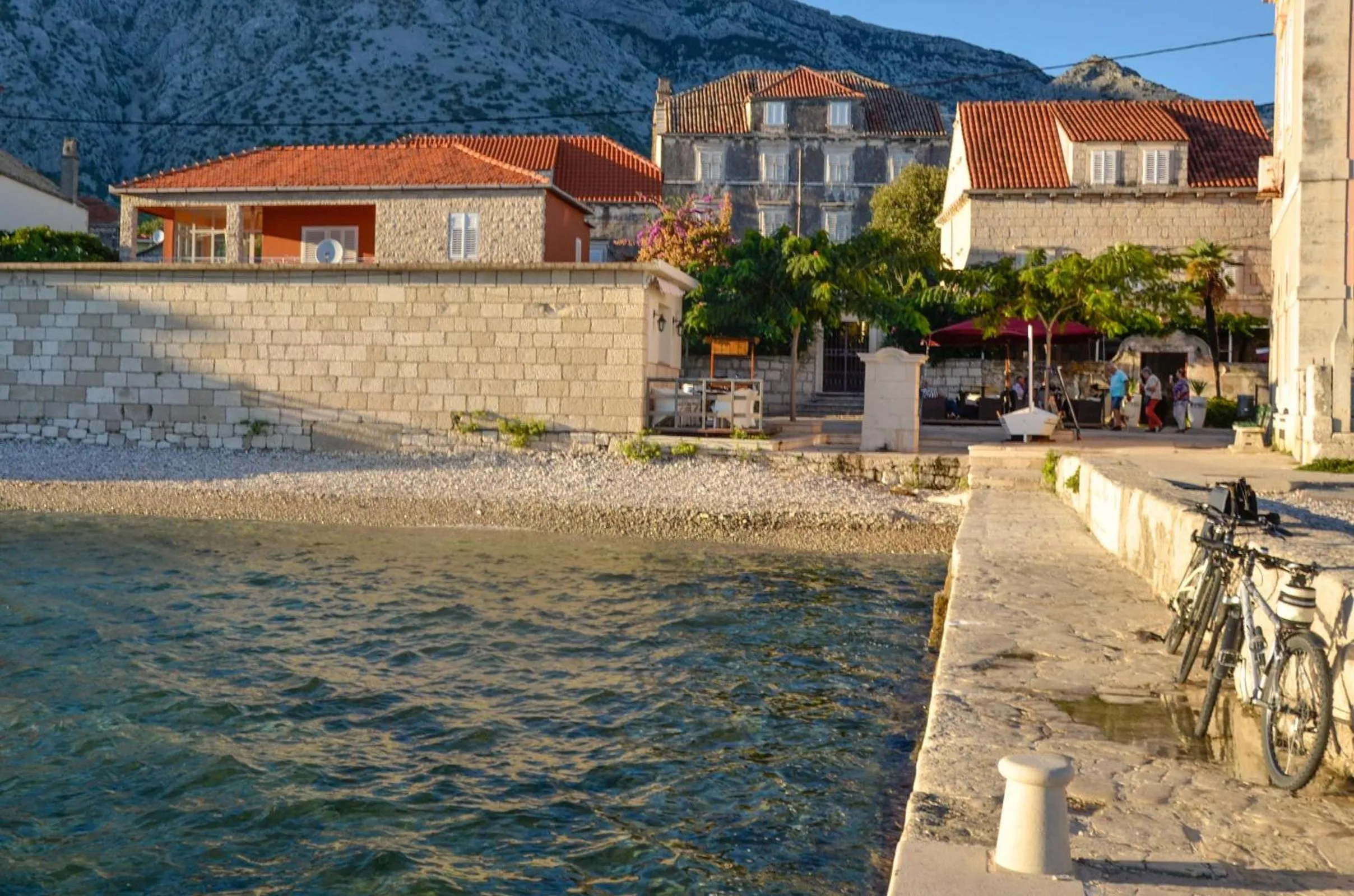 Beach in Guesthouse Mimbelli