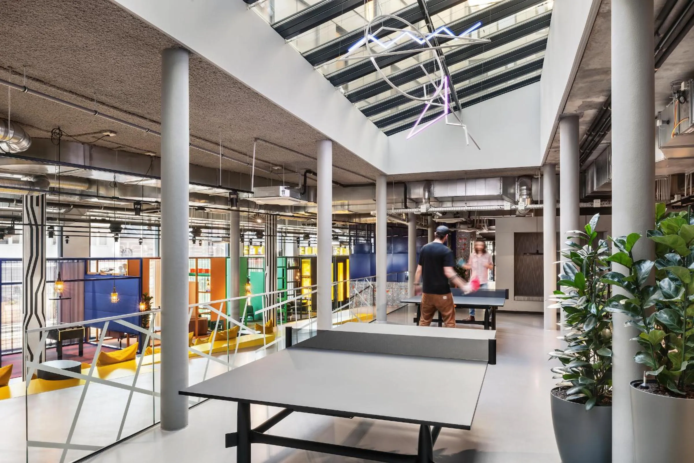 Communal lounge/ TV room in The Social Hub Delft