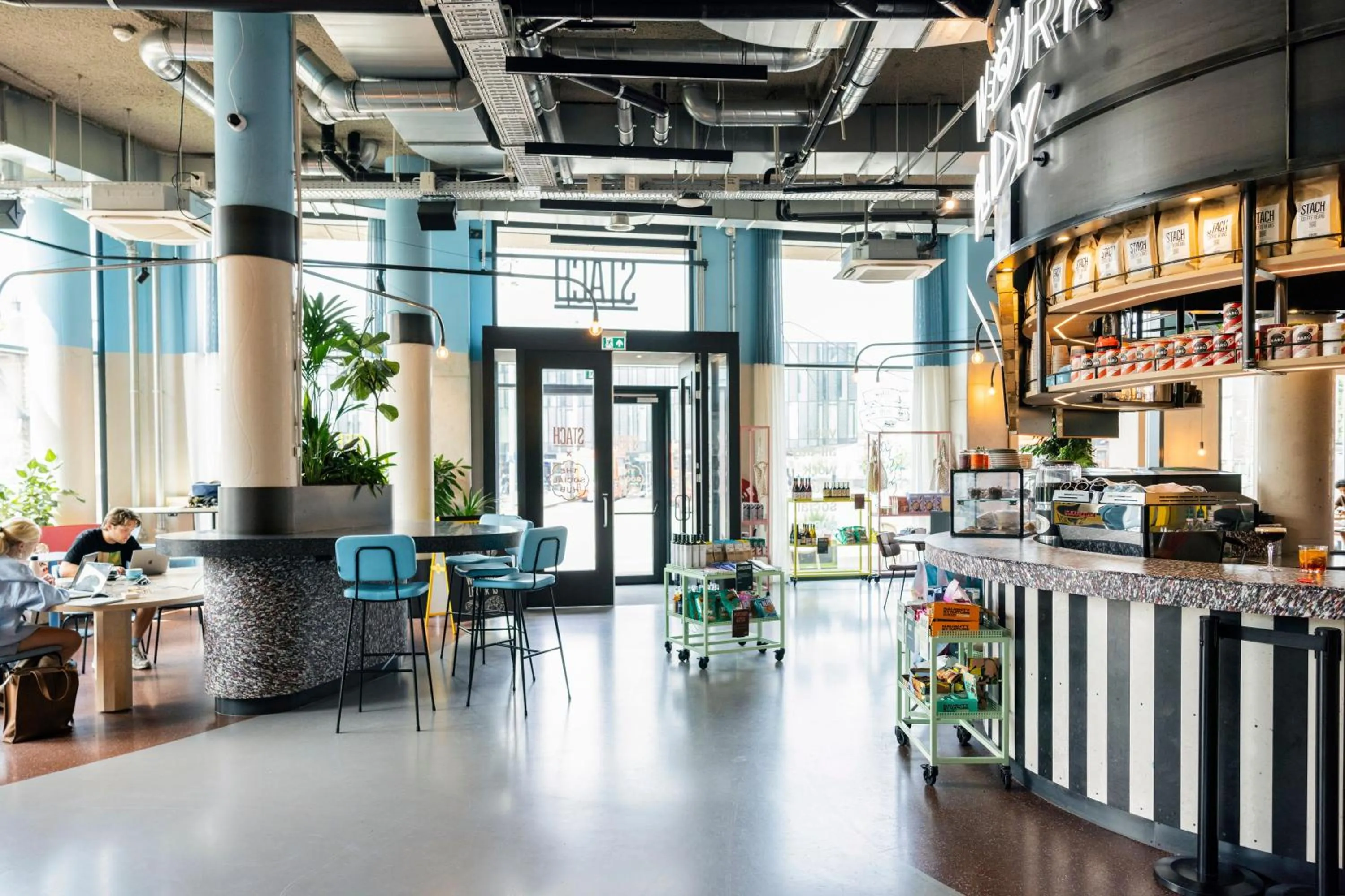 Restaurant/places to eat in The Social Hub Delft