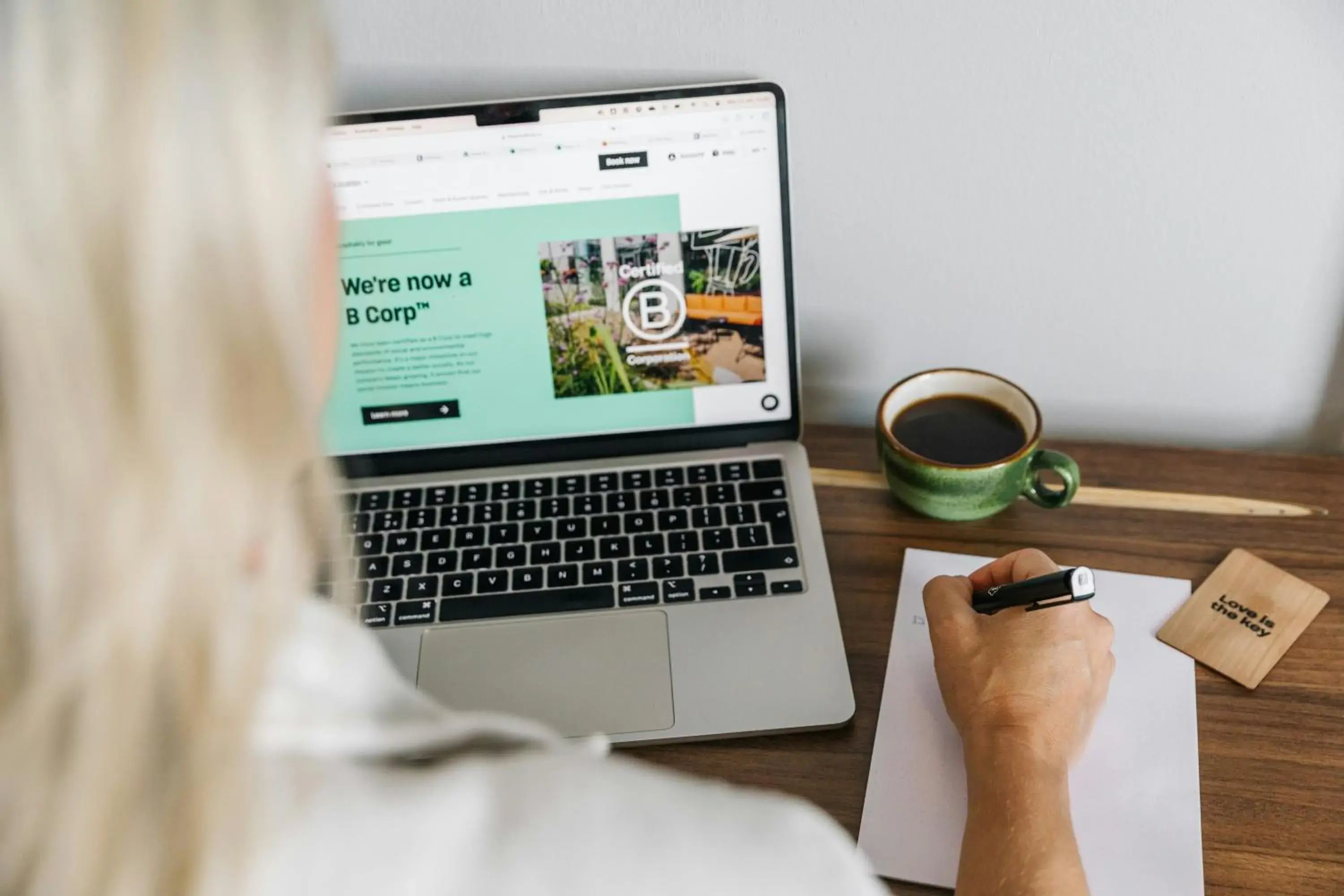 Deluxe Queen Room in The Social Hub Delft Deluxe Queen Room in The Social Hub Delft