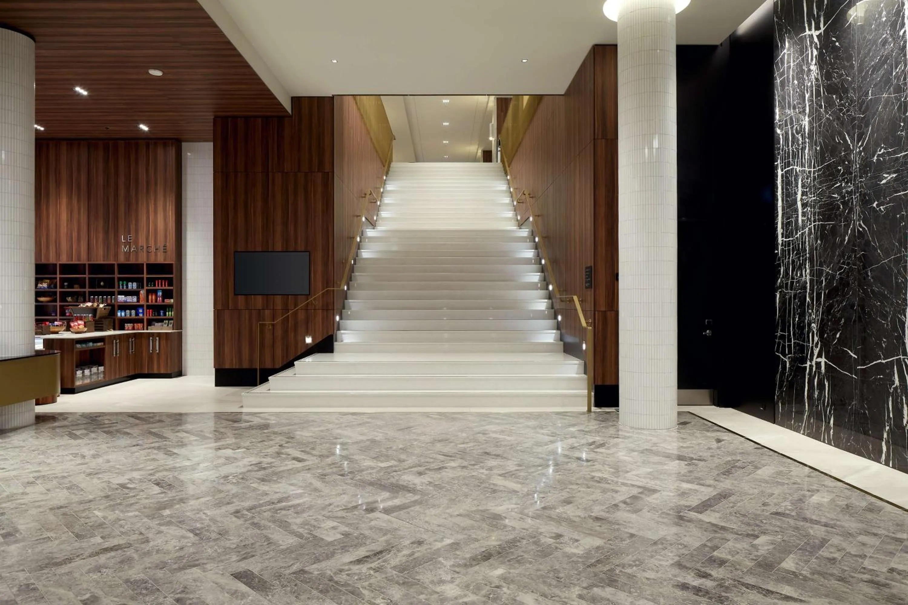 Lobby or reception in Homewood Suites By Hilton Montreal Midtown