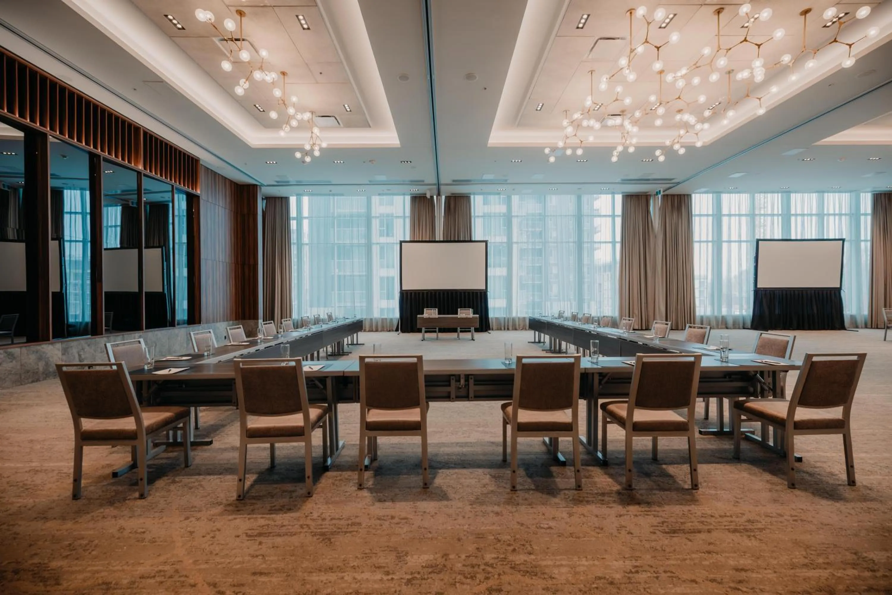 Meeting/conference room in Homewood Suites By Hilton Montreal Midtown