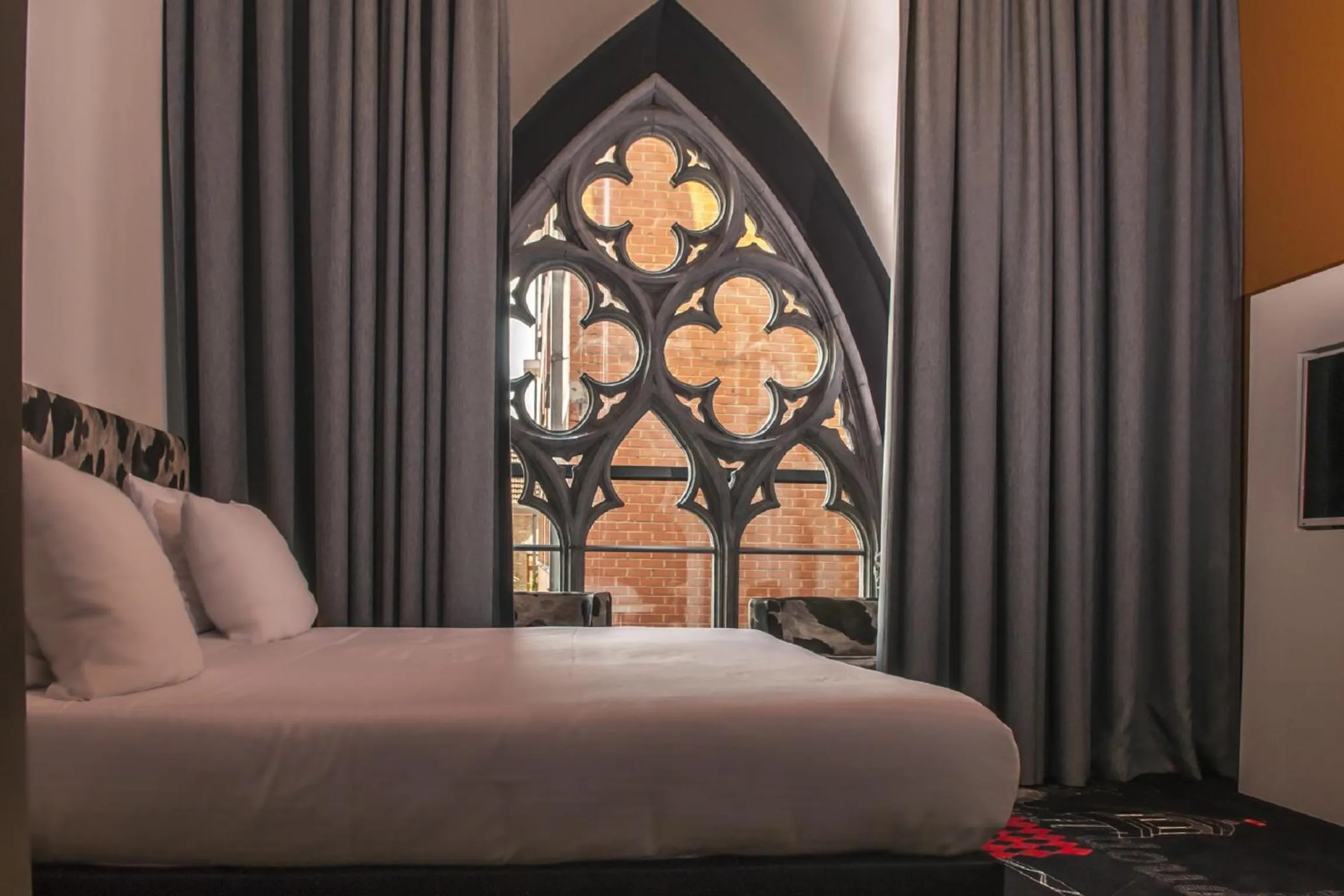 Photo of the whole room, Bed in Martin's Dream Hotel