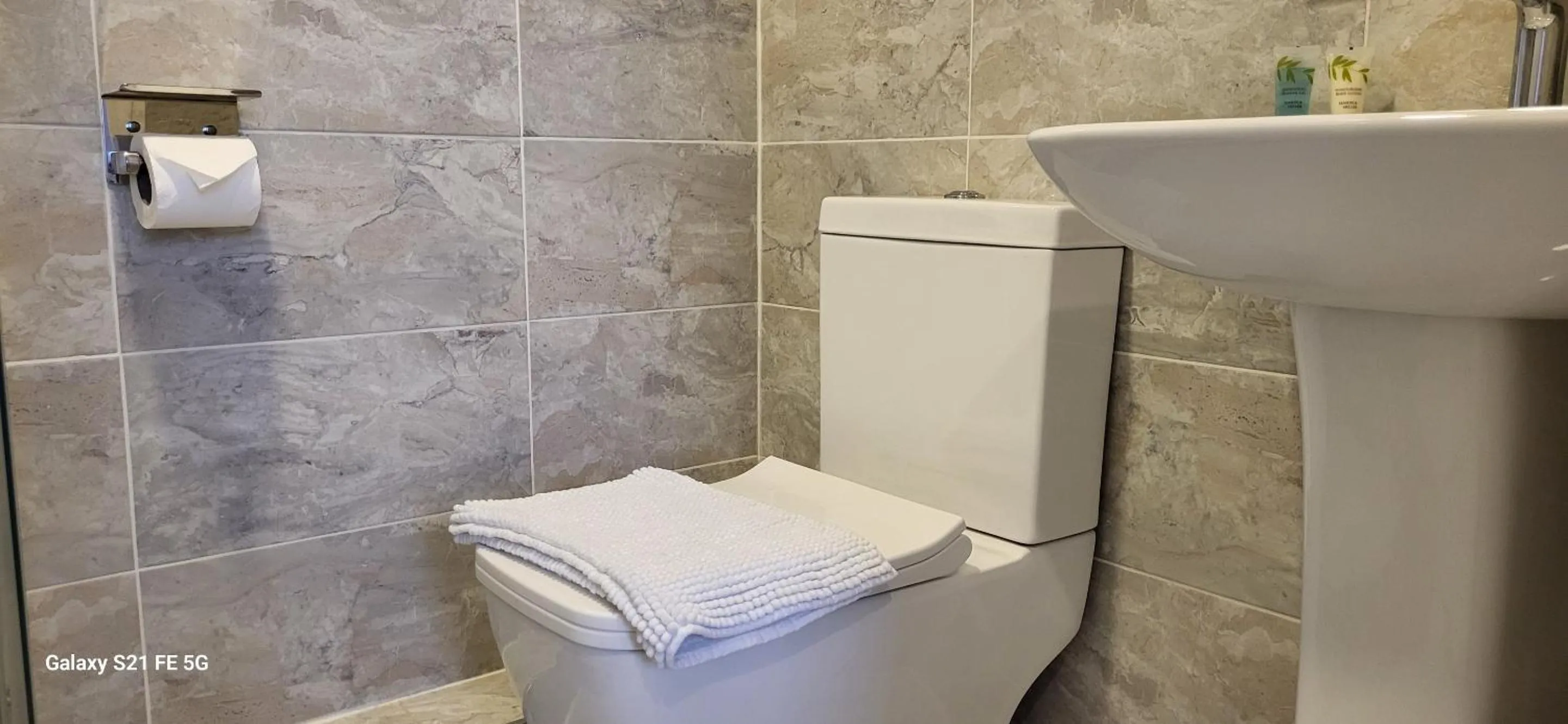 Bathroom in Holly Lodge