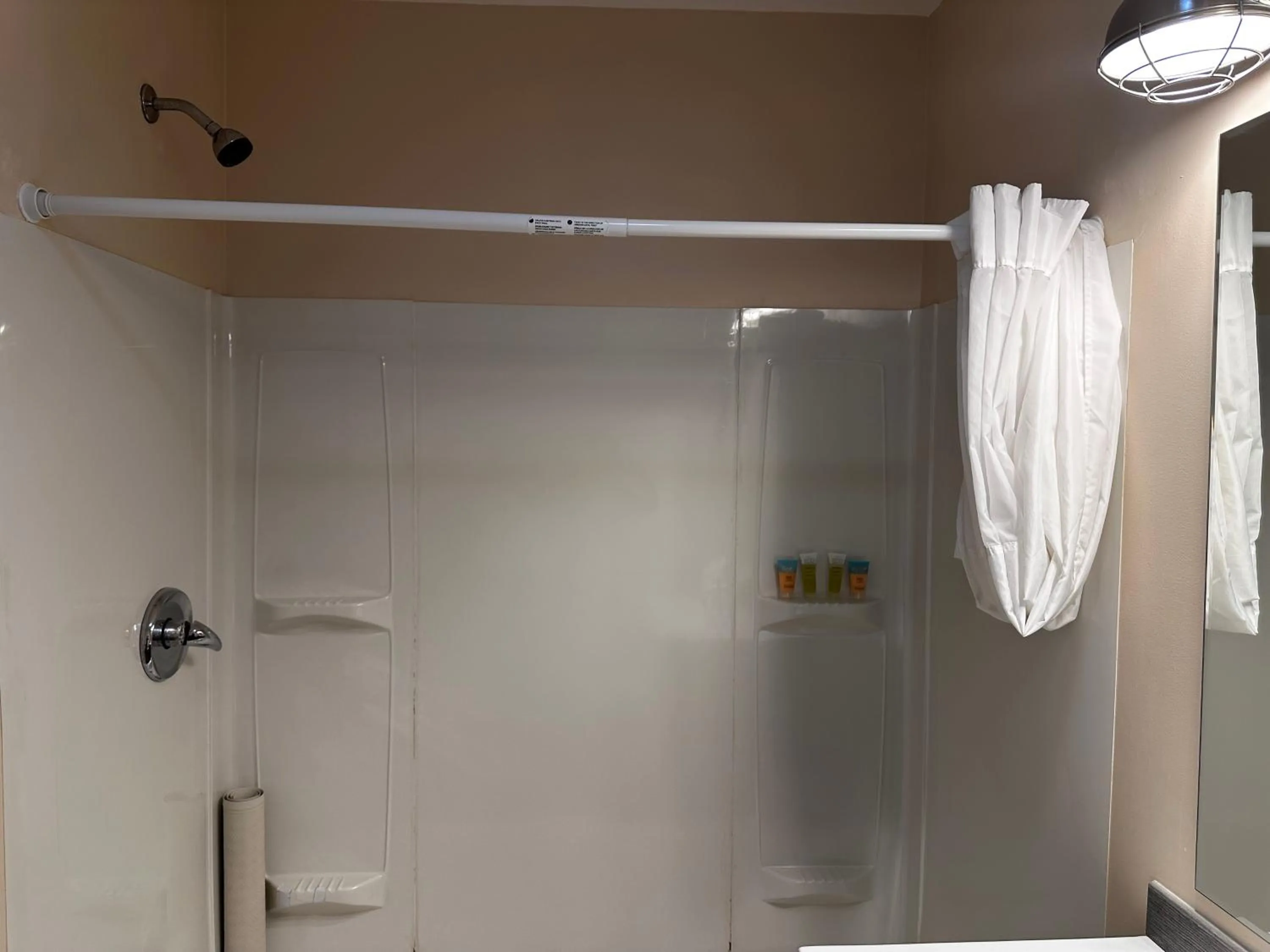 Shower in Coastal Inn and Suites