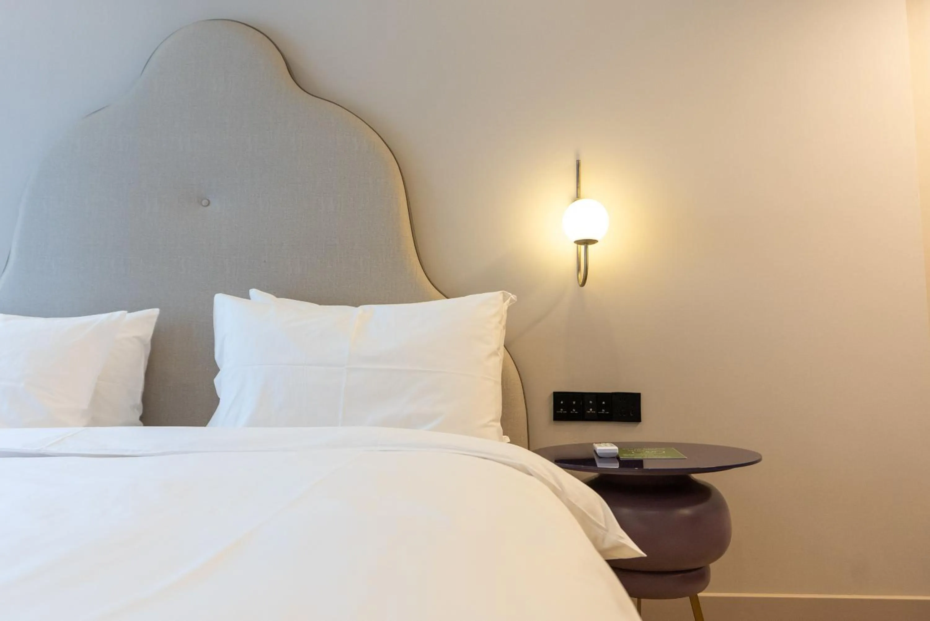 Bed in Mercure Hotel Hangzhou East Railway Station