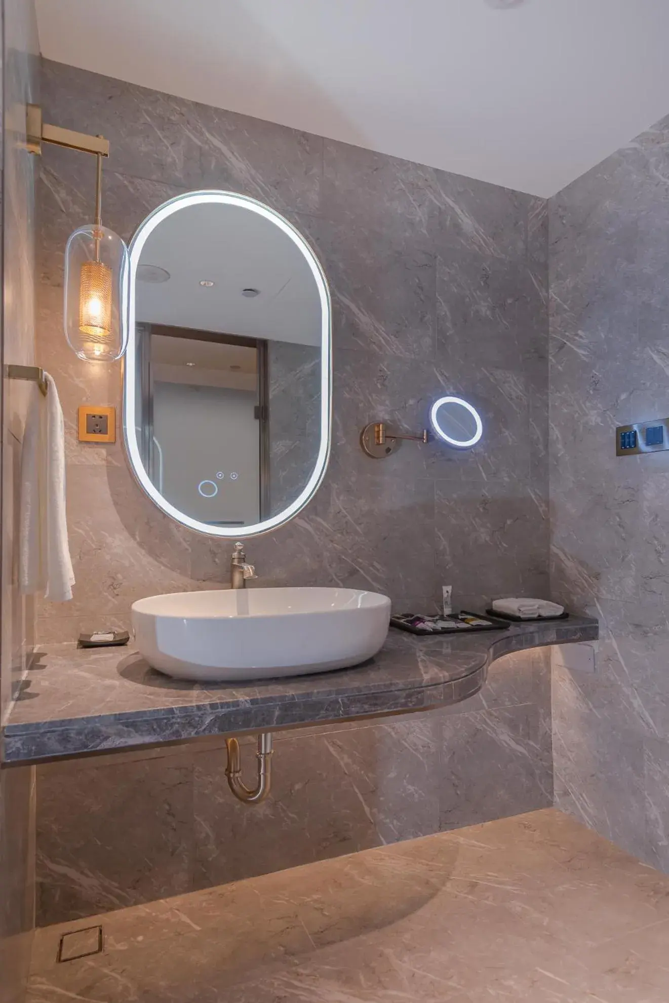 Standard Twin Room - single occupancy in Mercure Hotel Hangzhou East Railway Station Standard Twin Room - single occupancy in Mercure Hotel Hangzhou East Railway Station