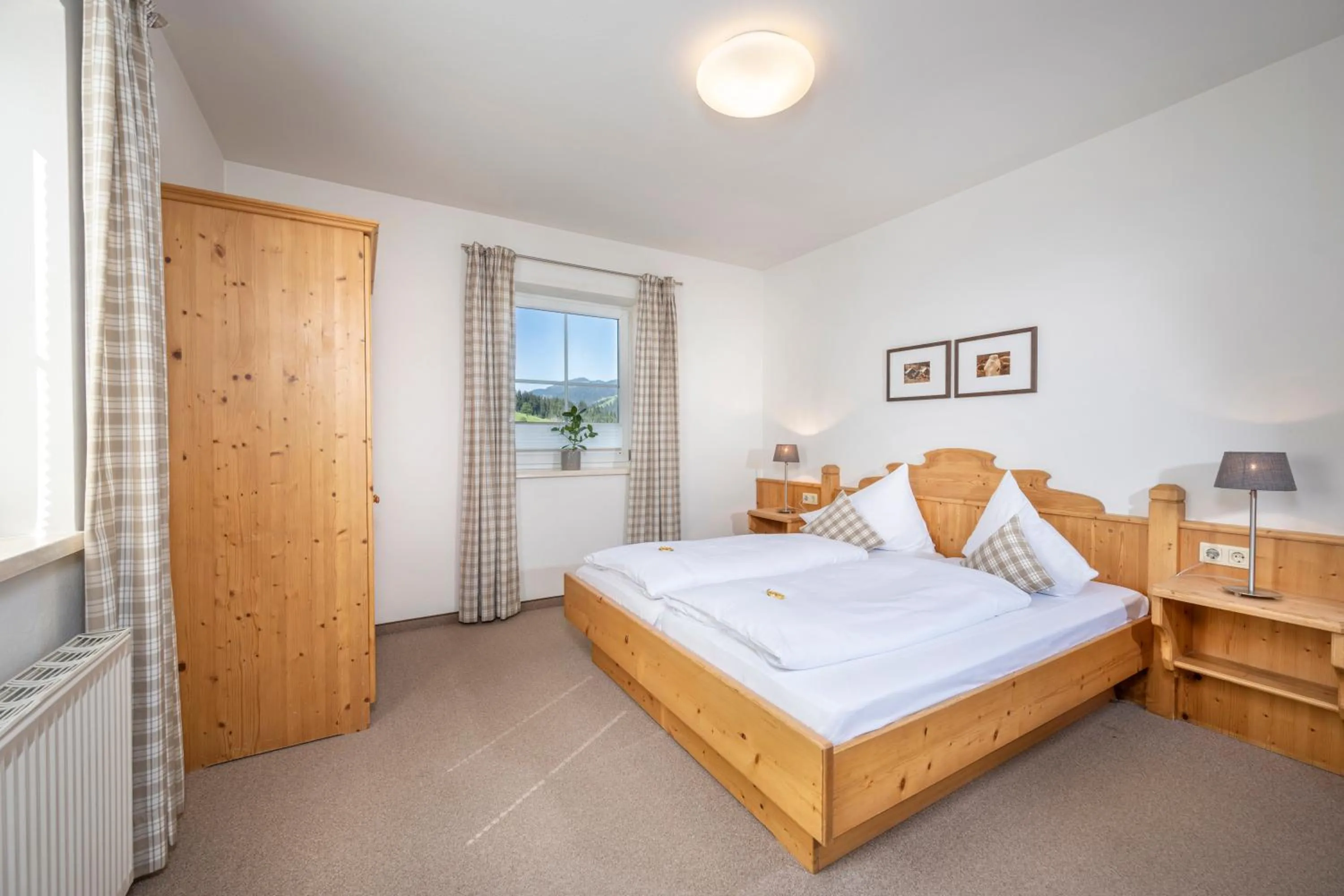 Bed in Aparthotel Stadler