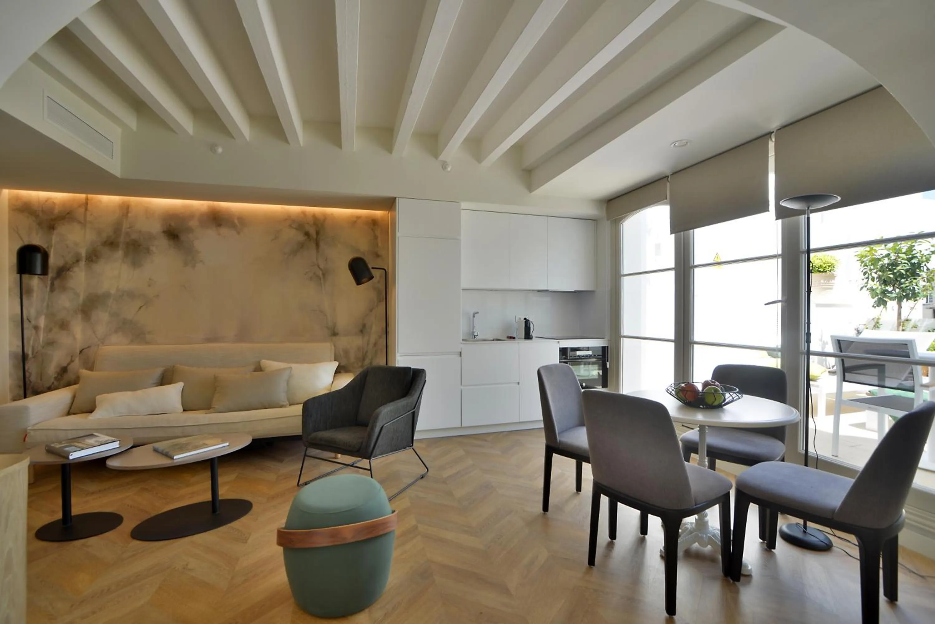 Living room in Plaza Mina Suites - Adults Recommended by Luxury Suites Cadiz