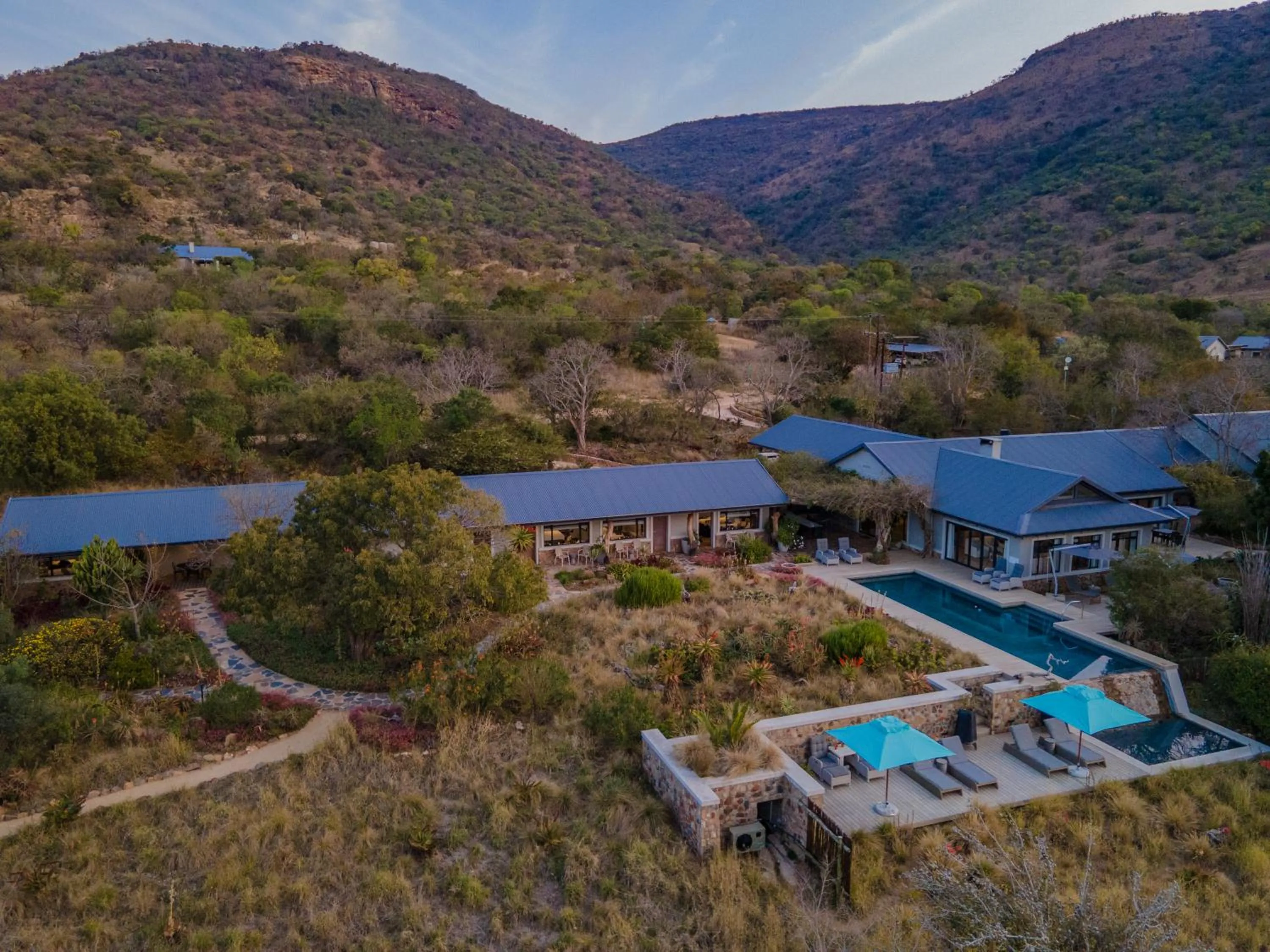 Property building in Valley Lodge - Babanango Game Reserve