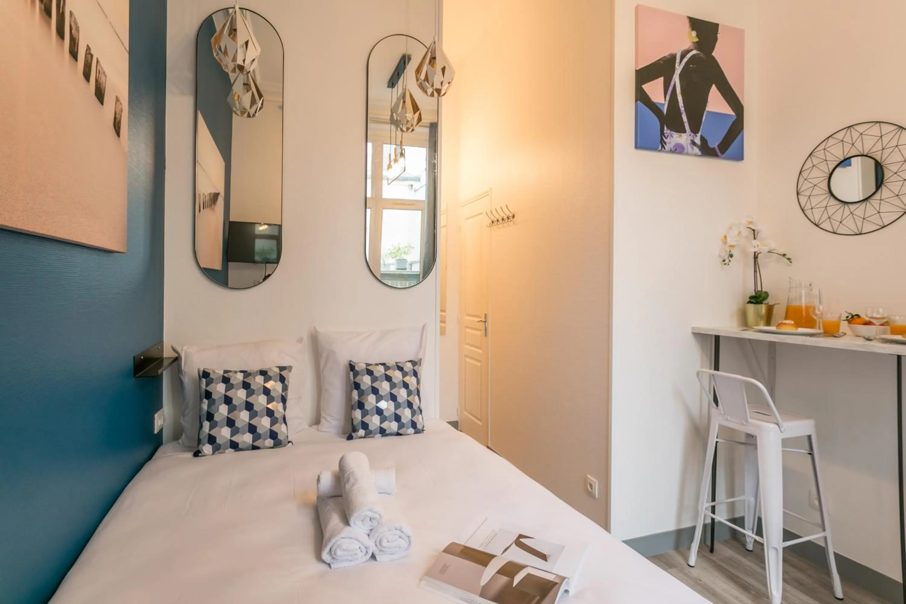 Bedroom, Bed in WS Tour Eiffel - Saint-Charles