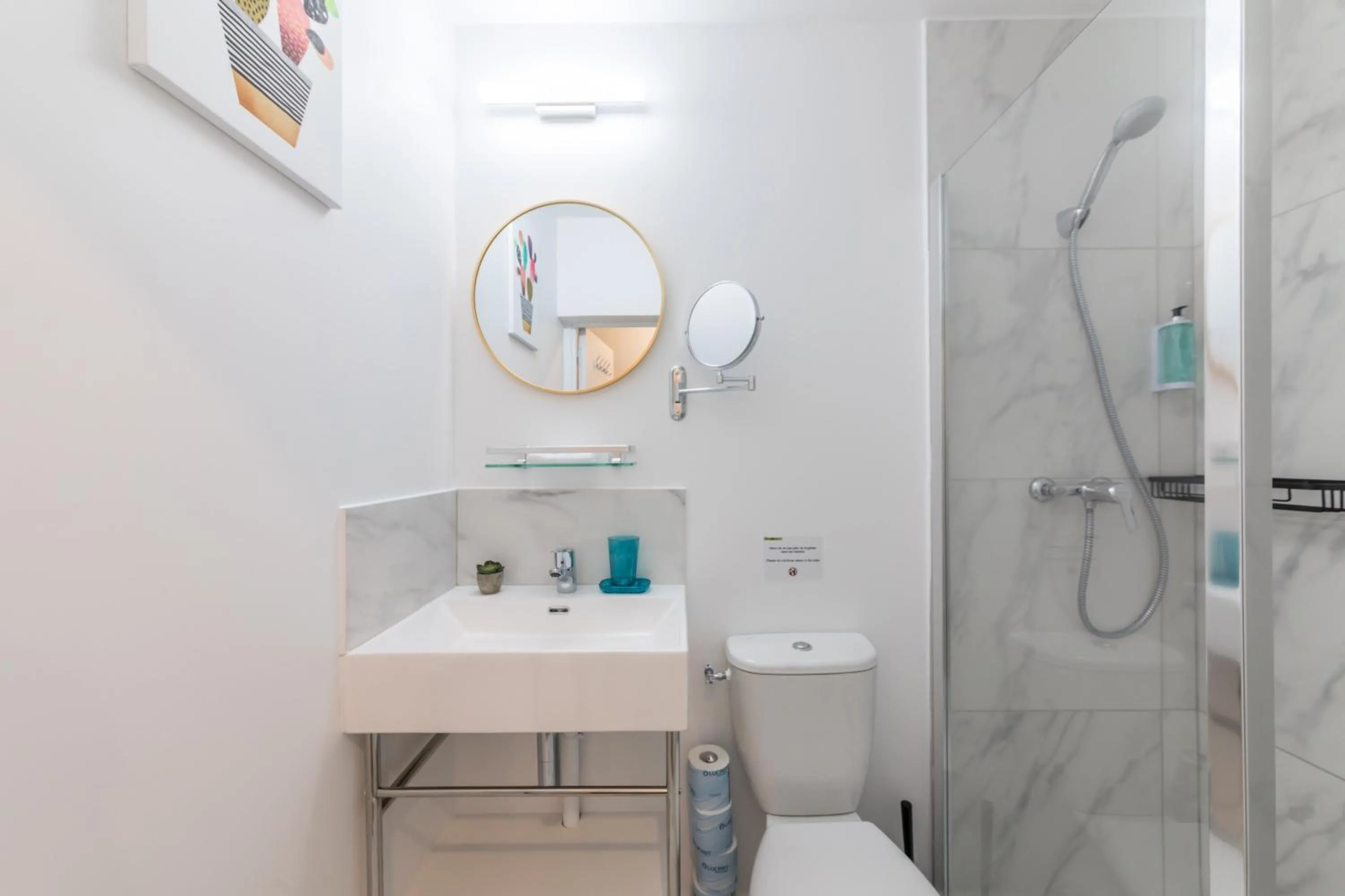 Decorative detail in WS Tour Eiffel - Saint-Charles