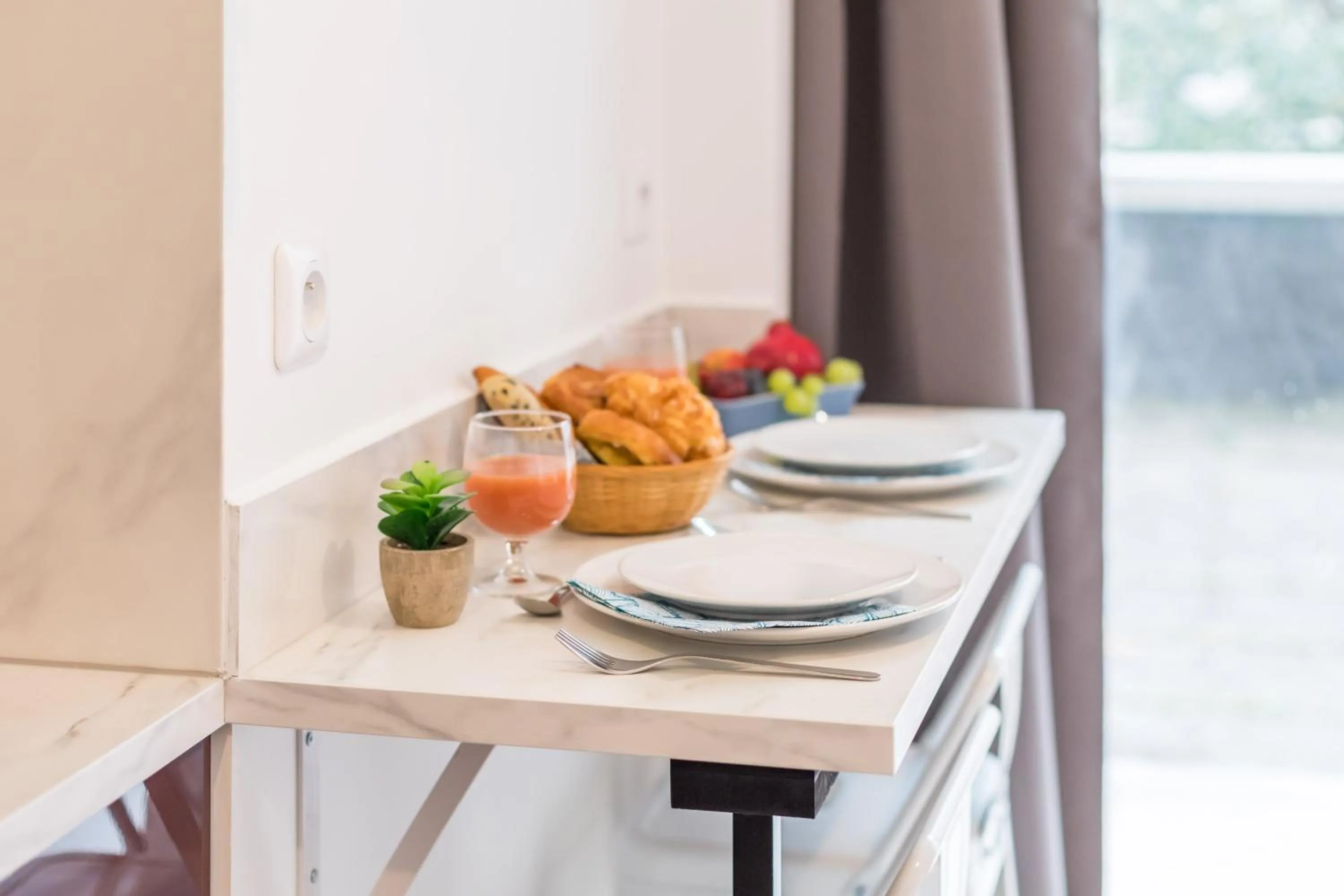 Seating area in WS Tour Eiffel - Saint-Charles