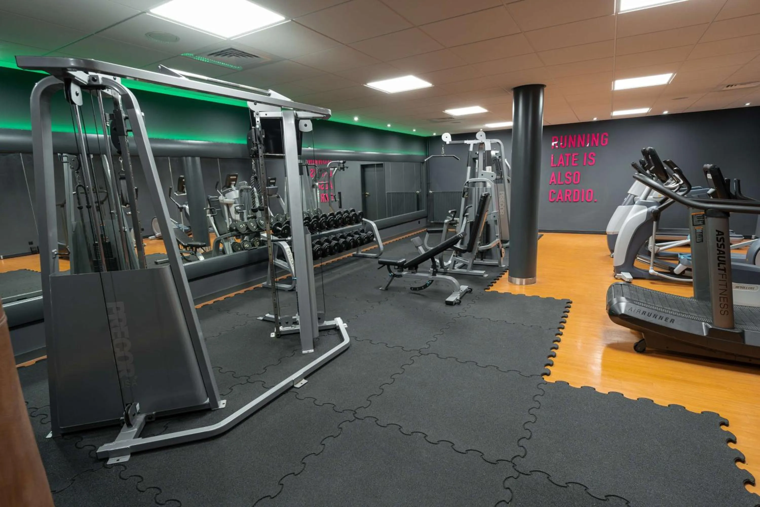 Fitness centre/facilities in Radisson Blu Hotel Dortmund