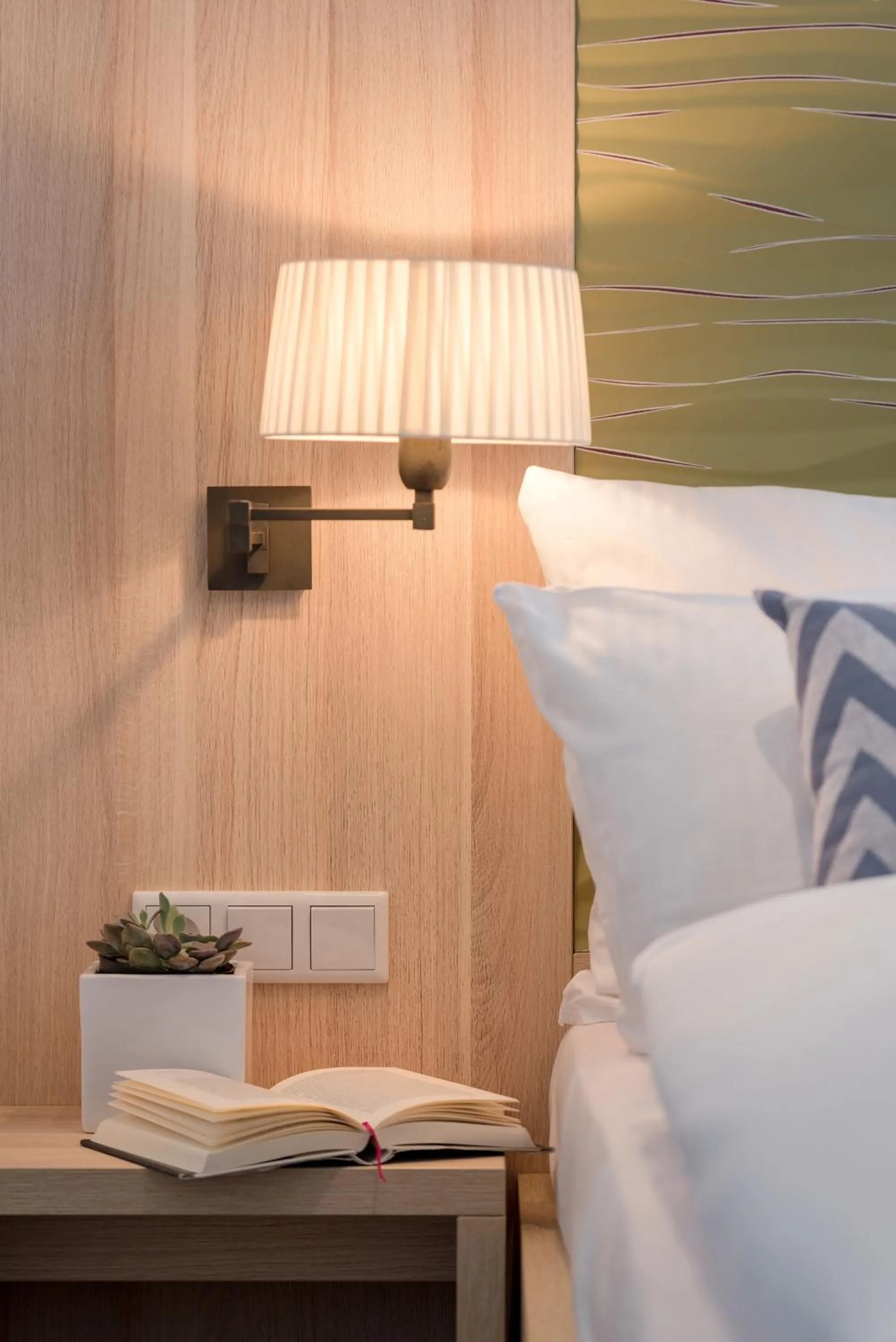 Bed in Hotel Conti Am Hauptbahnhof