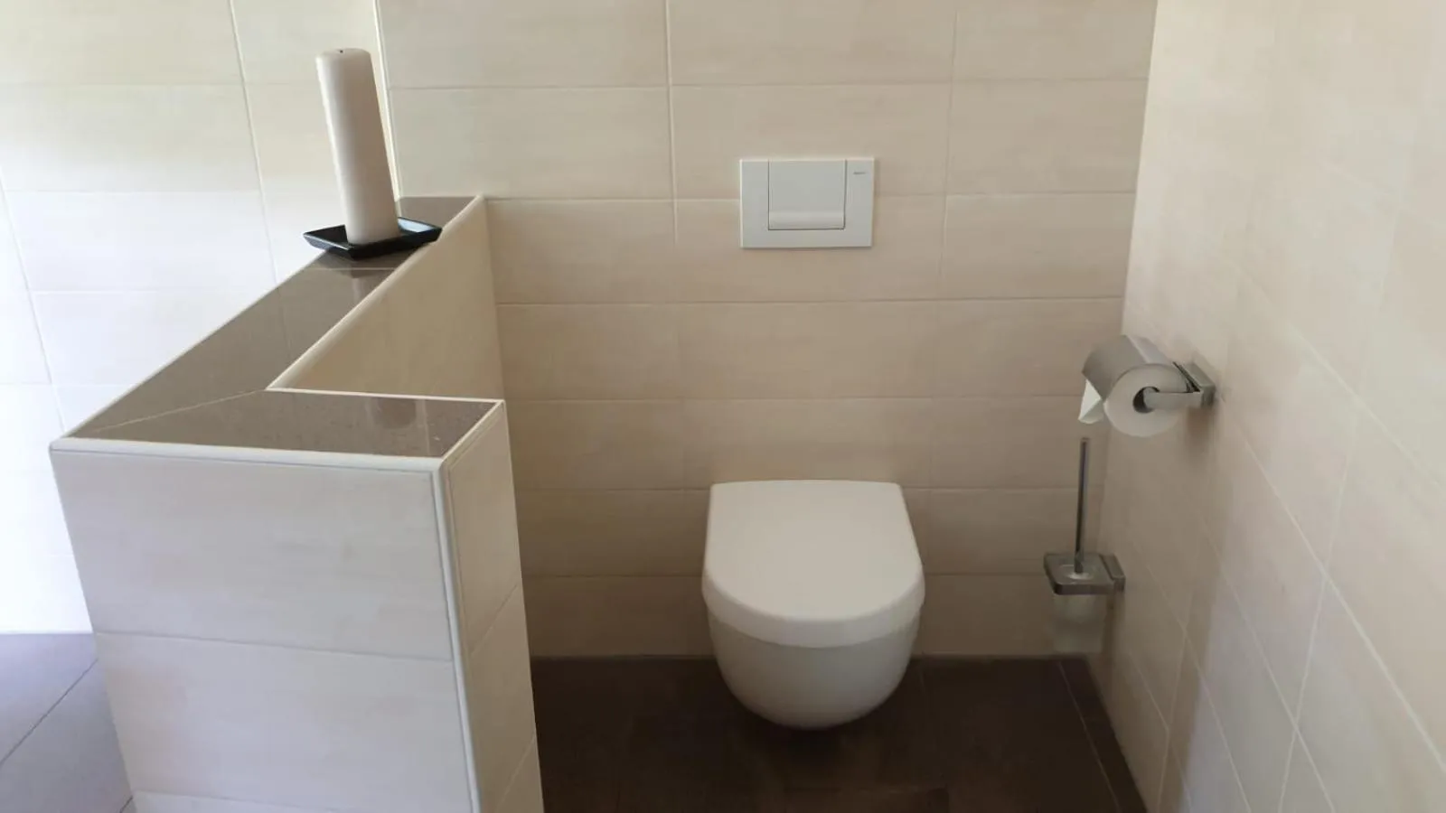 Toilet in Ferienwohnung Sofia