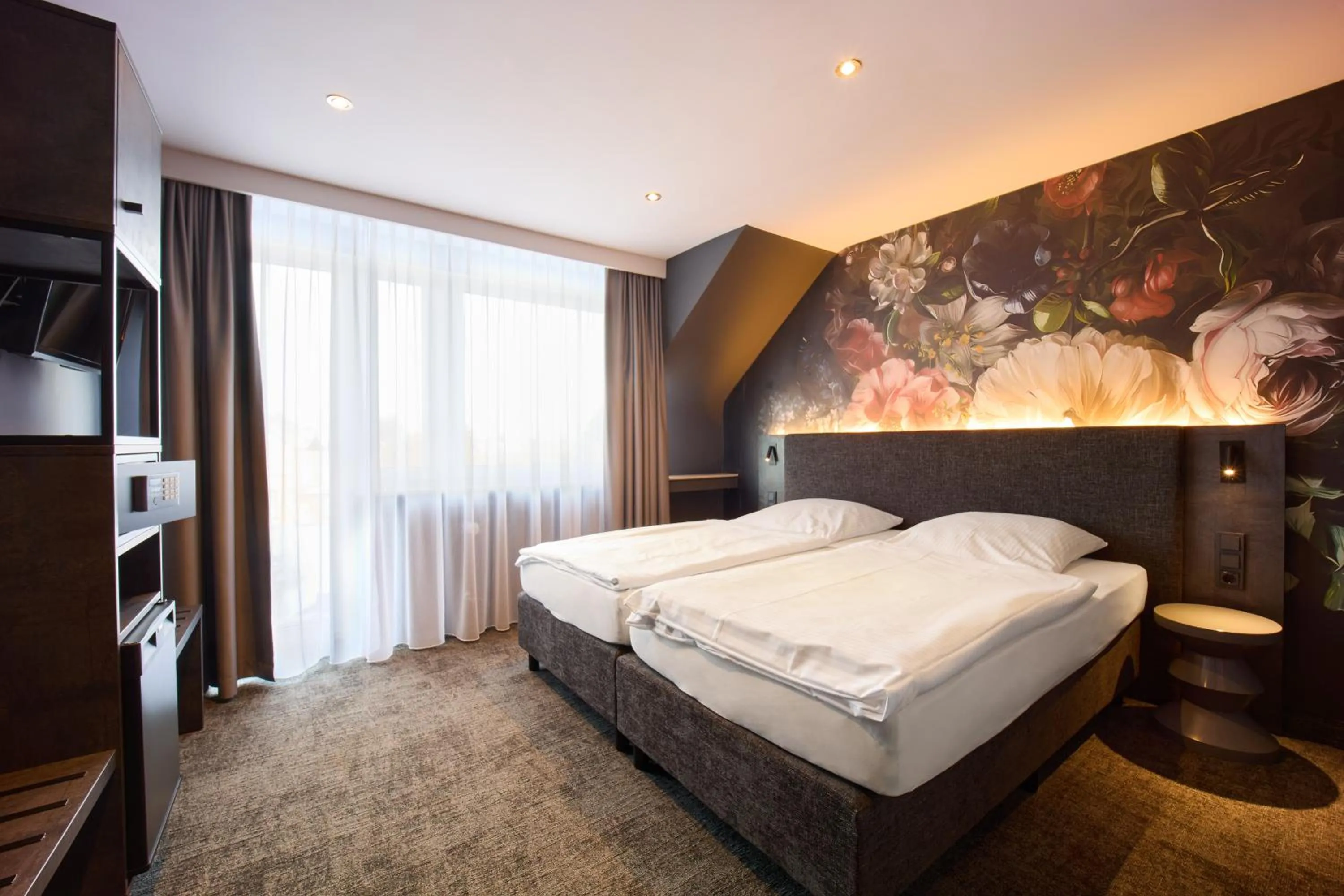 Photo of the whole room, Bed in Hotel Elsen