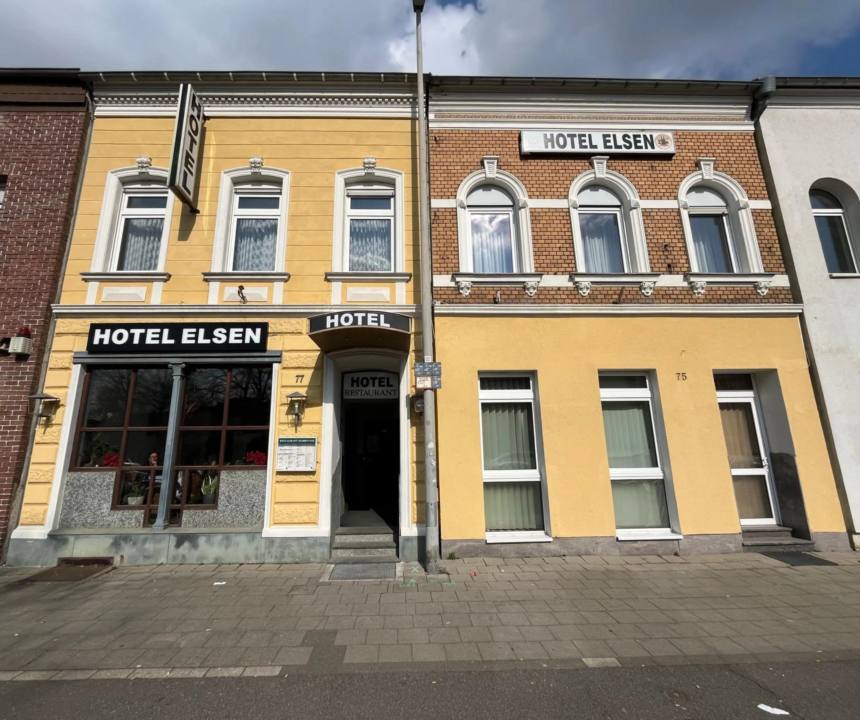 Property building in Hotel Elsen
