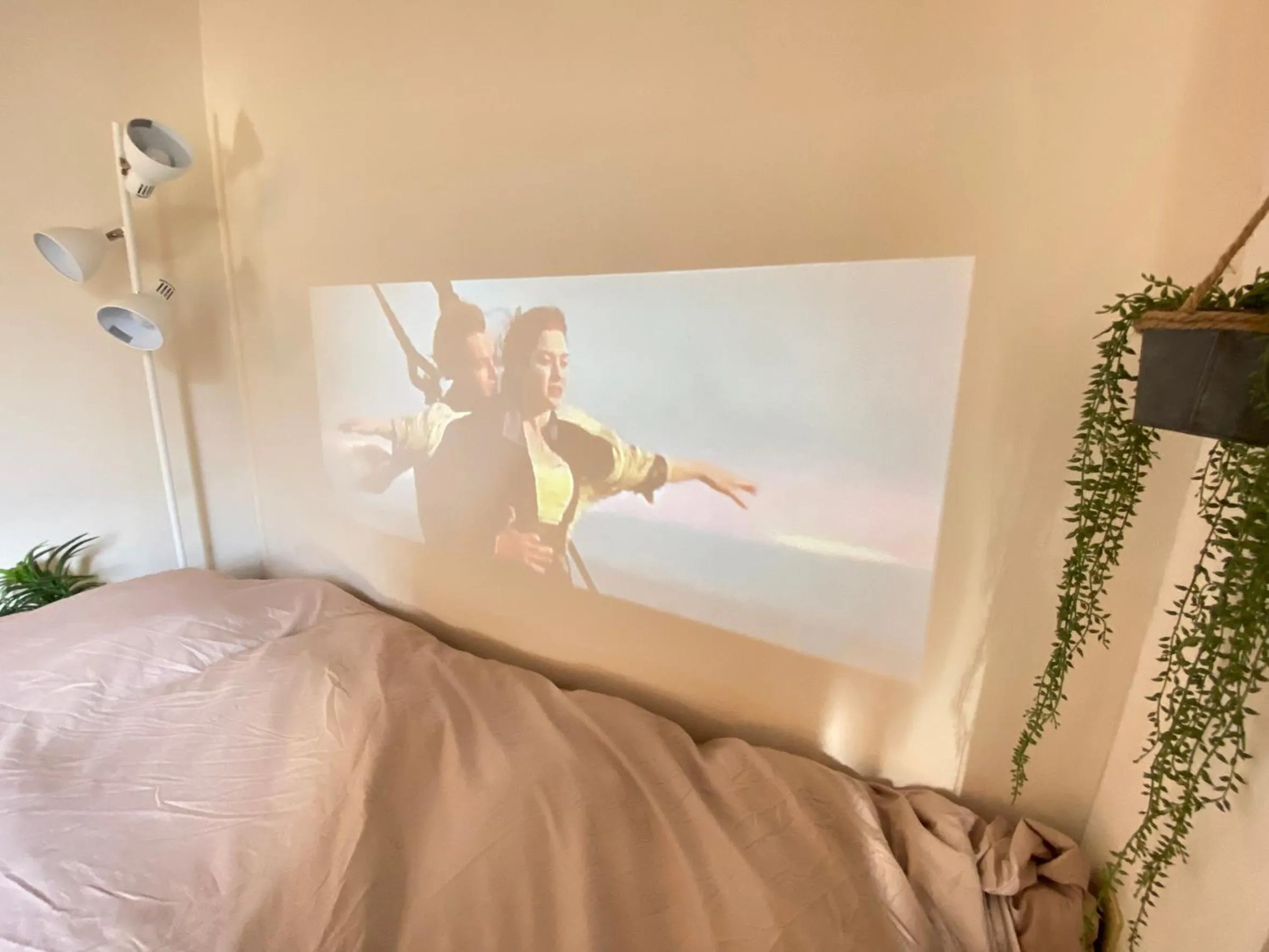 Bed in Yoyogi Apartment 2-401 by Tranova