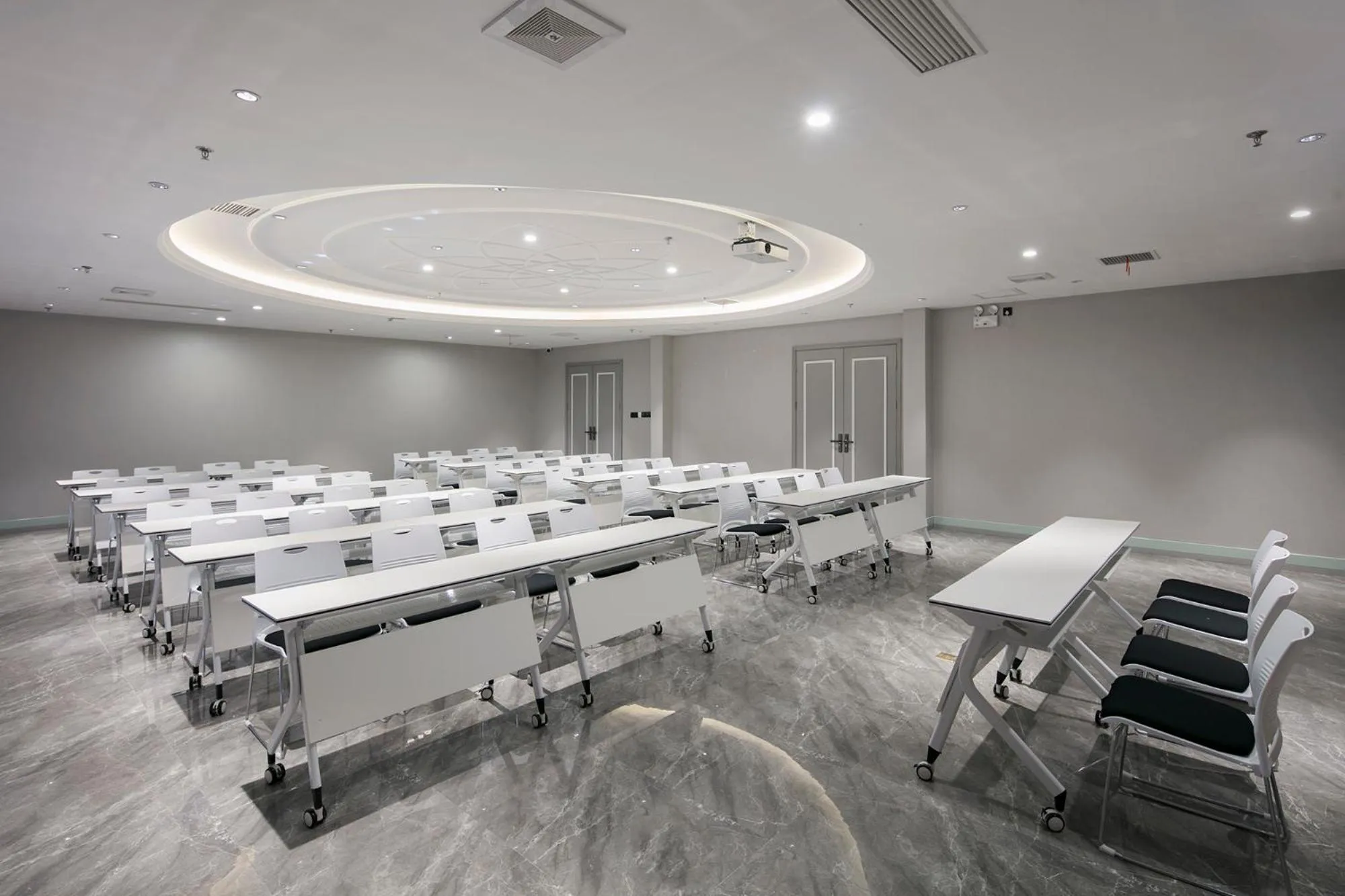Meeting/conference room in Mercure Kaifeng North