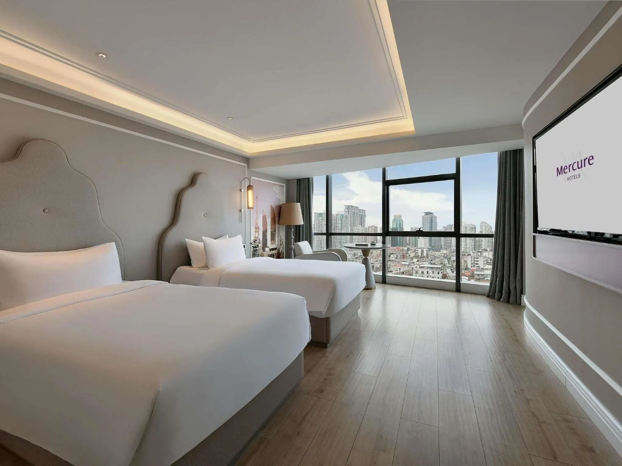 Superior Twin Room in Mercure Xiamen Zhongshan Road Pedestrian Street Seaview