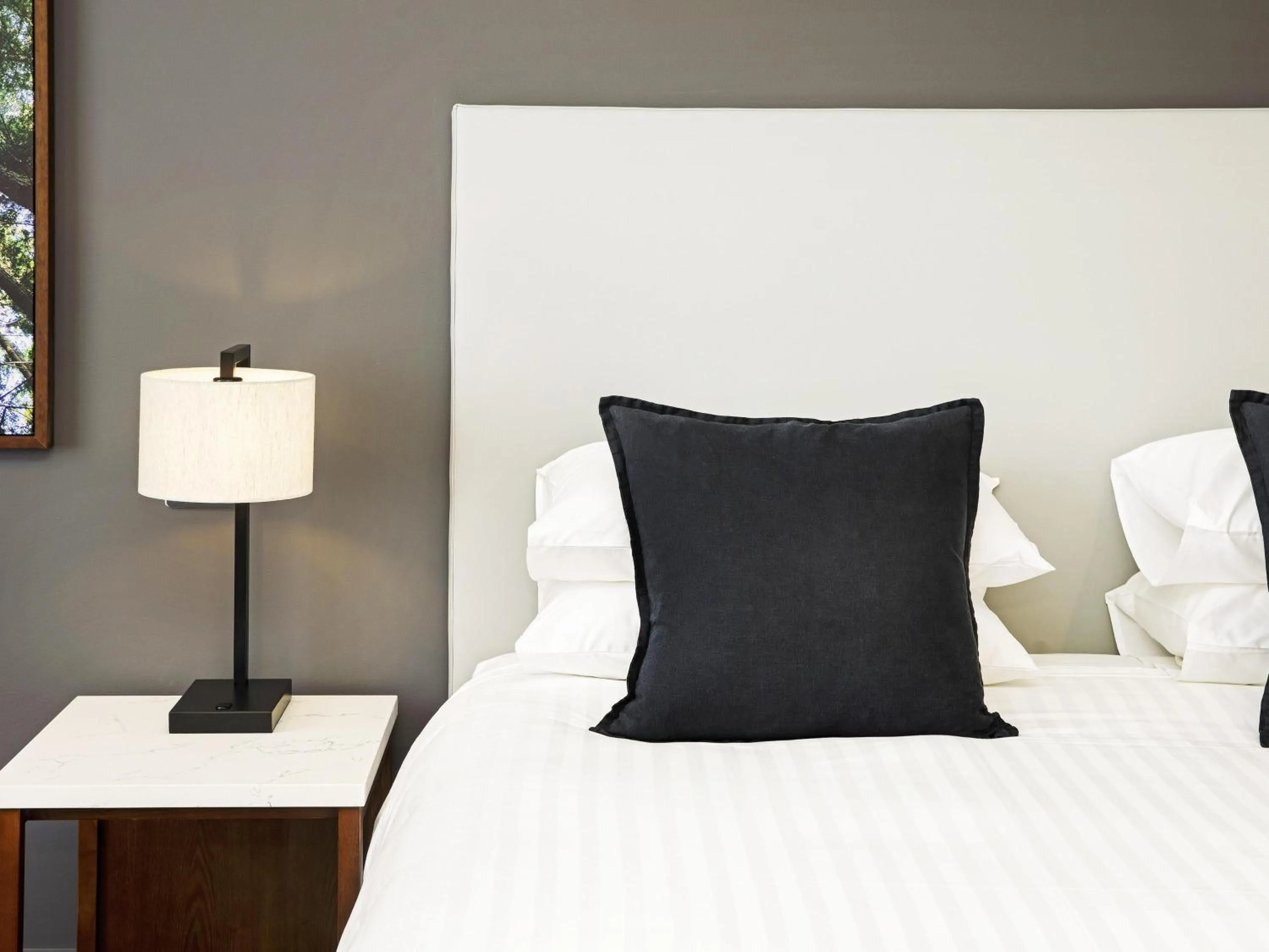 Bedroom, Bed in Mantra Traralgon